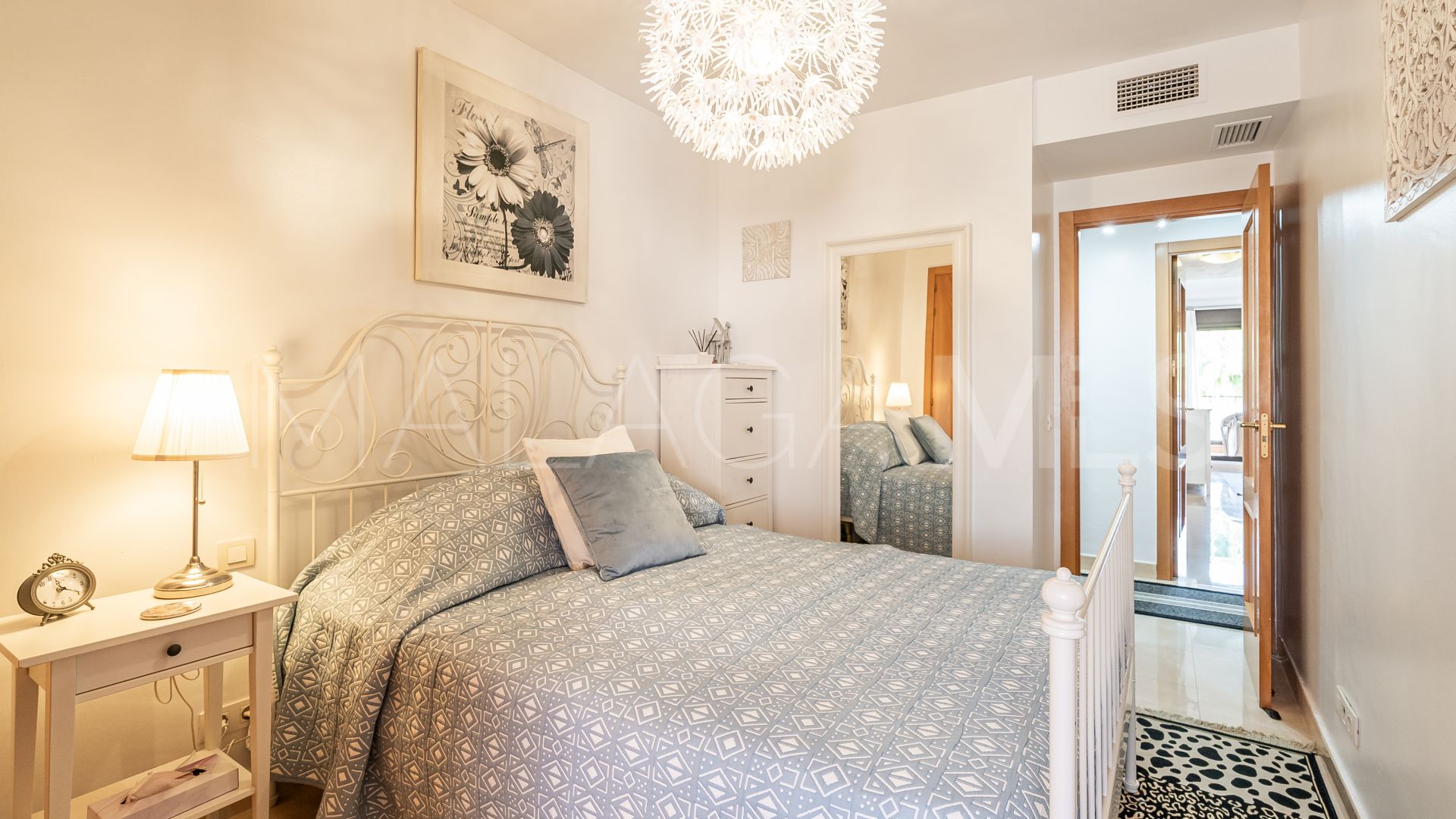 Buy apartamento in Las Salinas with 3 bedrooms