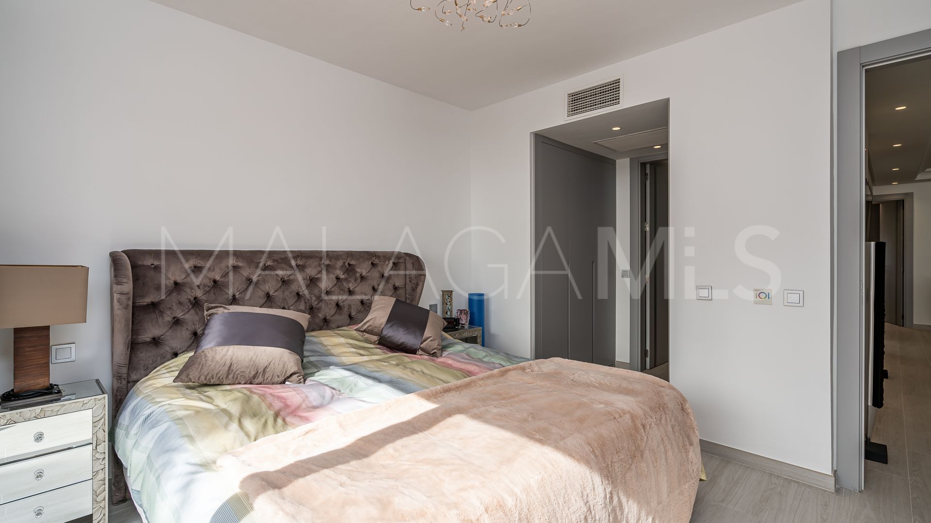 Zweistöckiges penthouse for sale in Menara Beach