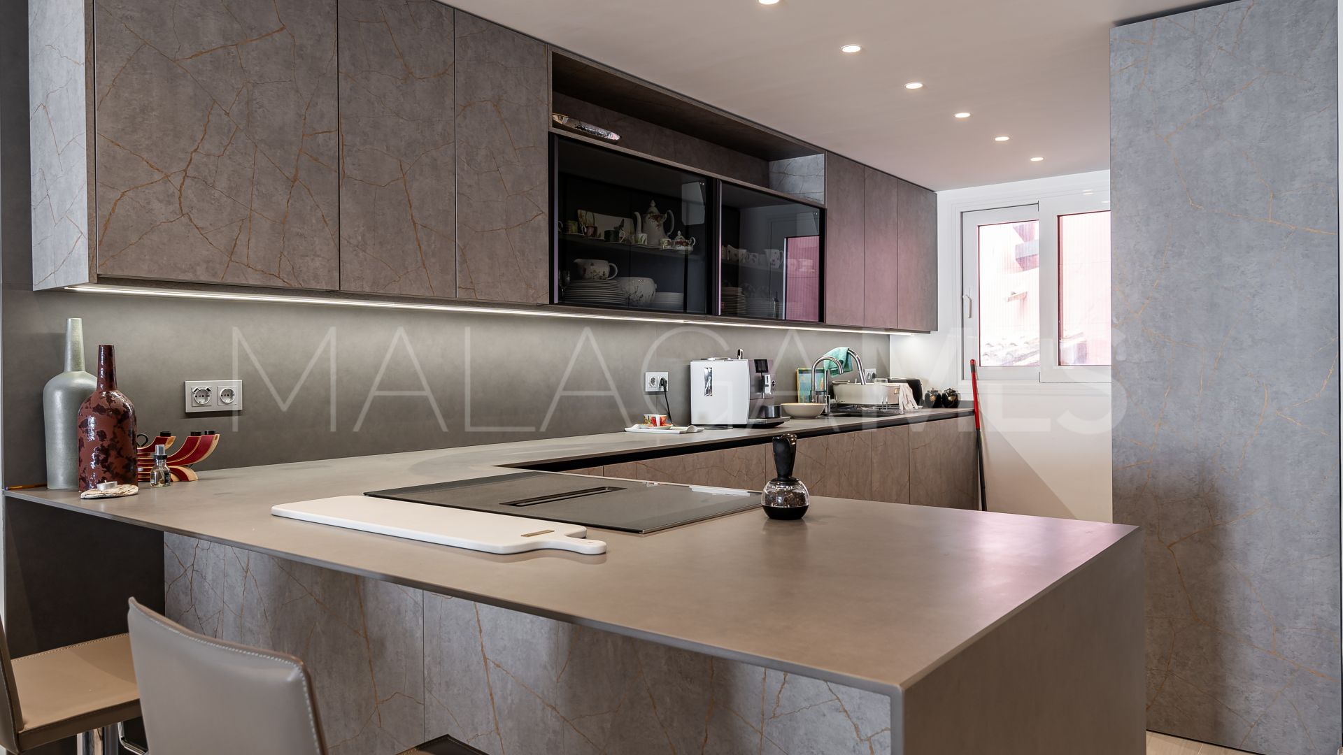 Zweistöckiges penthouse for sale in Menara Beach