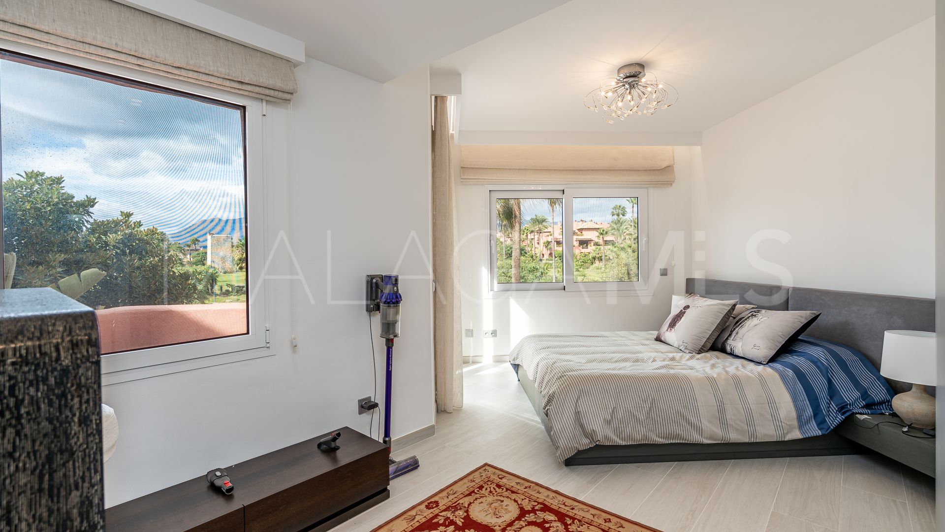 Zweistöckiges penthouse for sale in Menara Beach