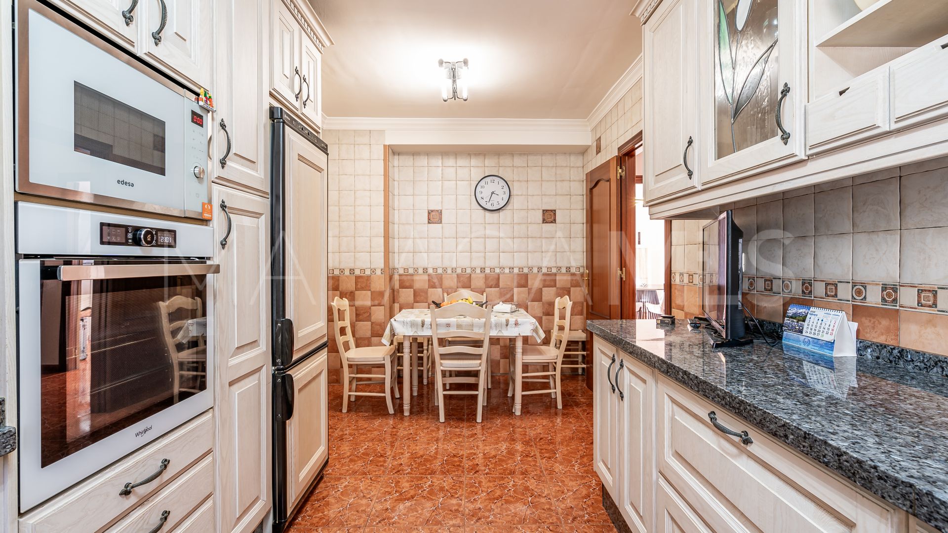 Buy Estepona Town 3 bedrooms town house