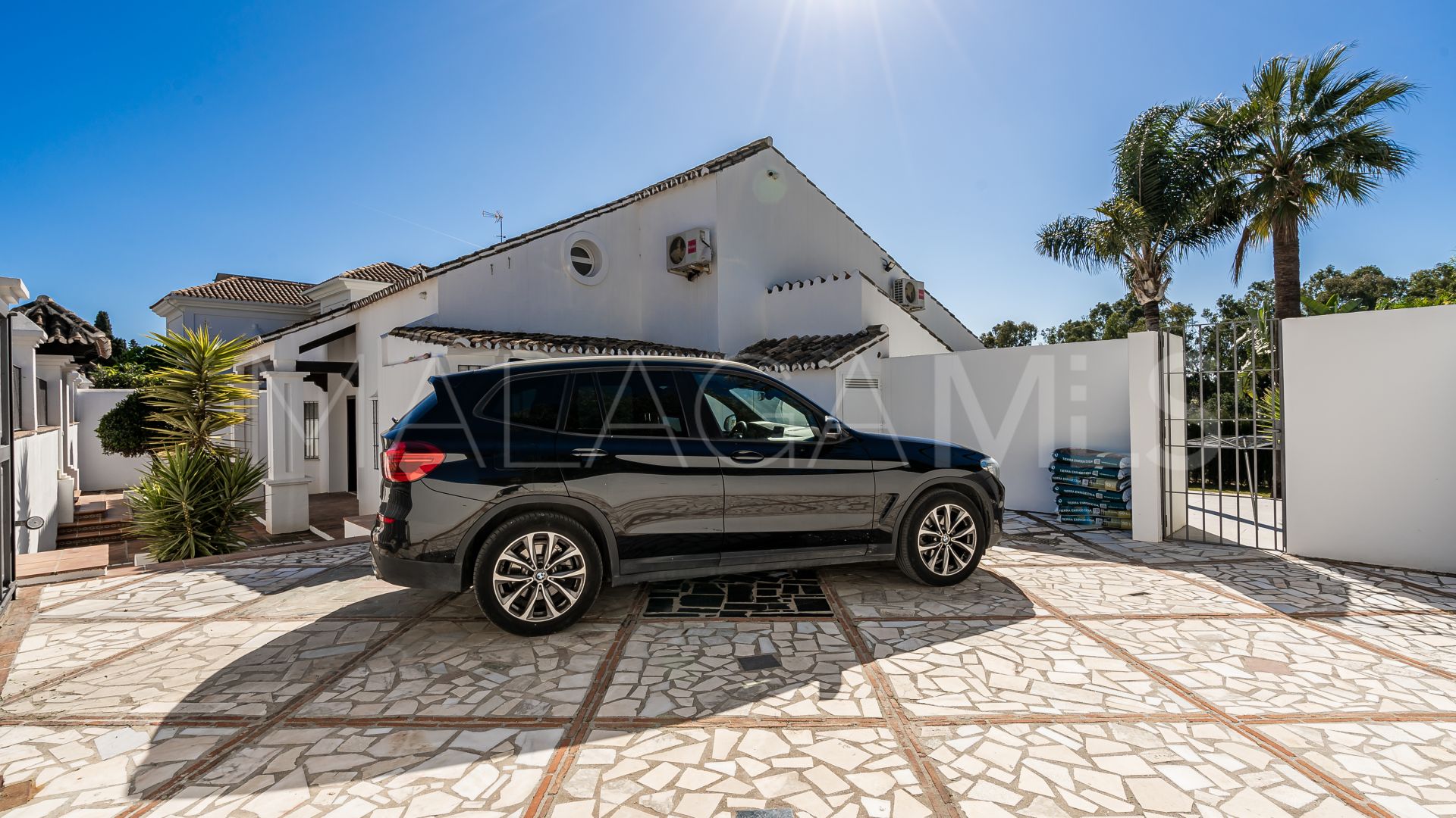 Villa for sale in El Campanario with 5 bedrooms