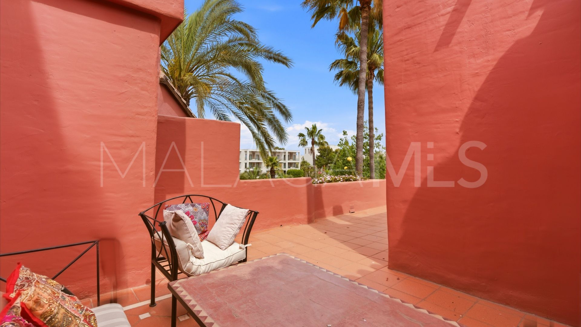 Zweistöckiges penthouse for sale in Menara Beach