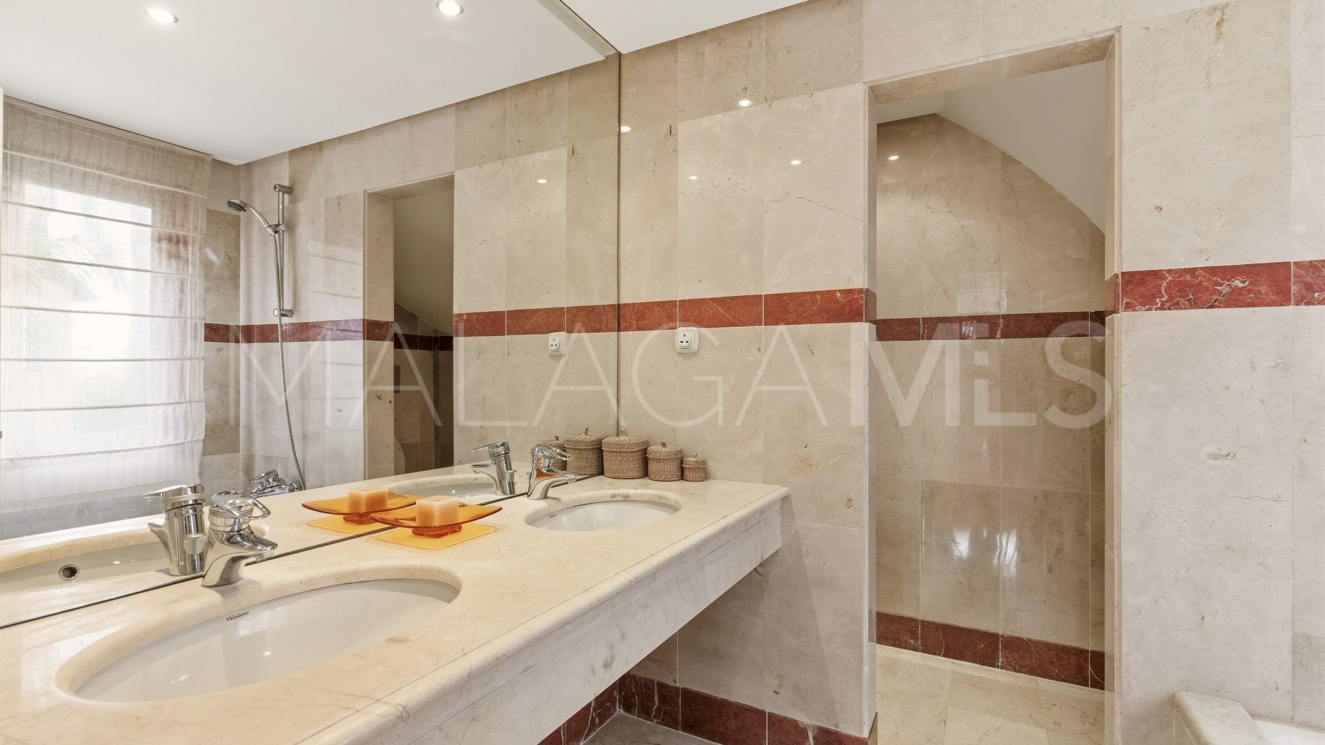 Zweistöckiges penthouse for sale in Menara Beach