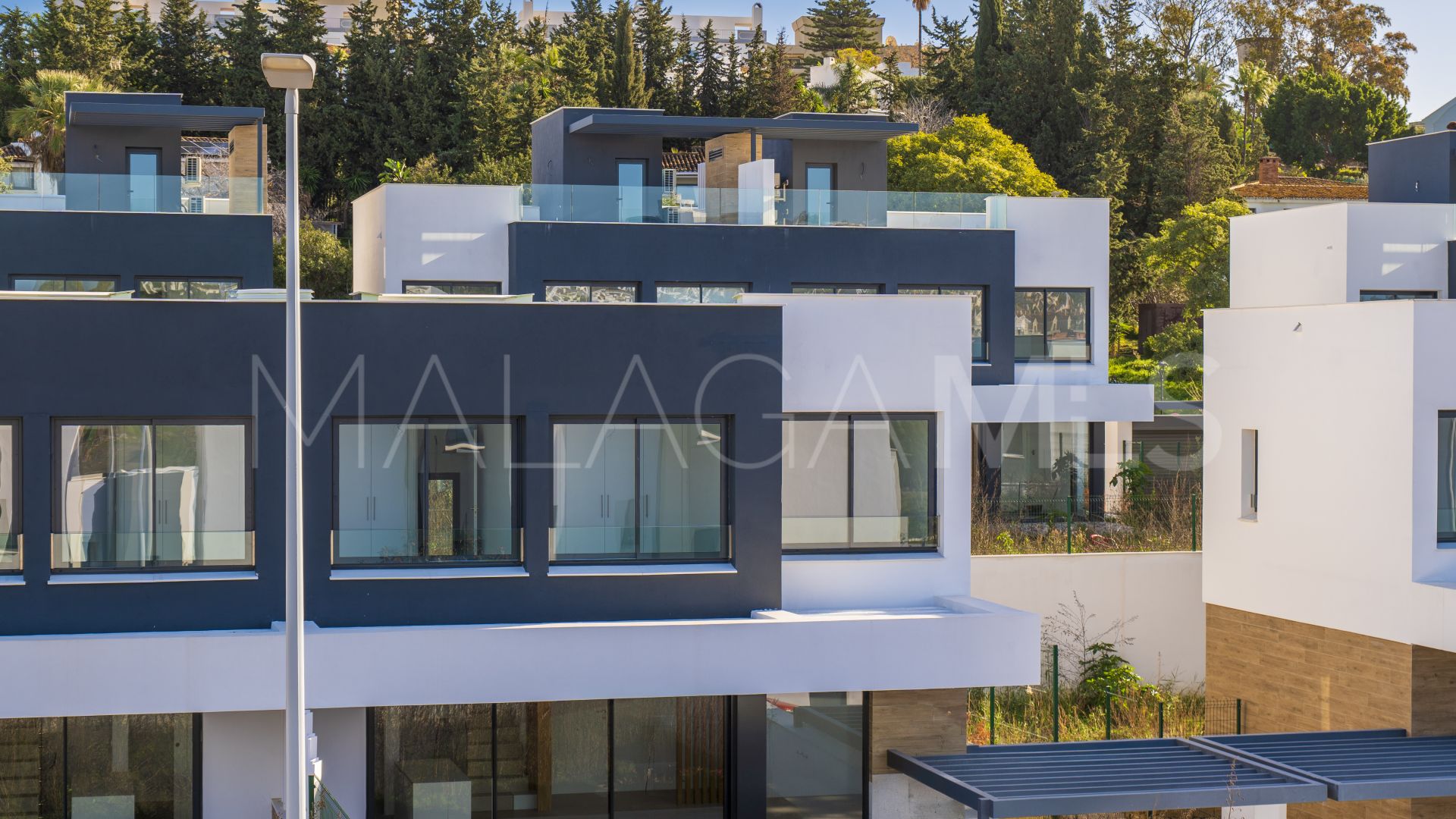 Villa pareada for sale in Atalaya