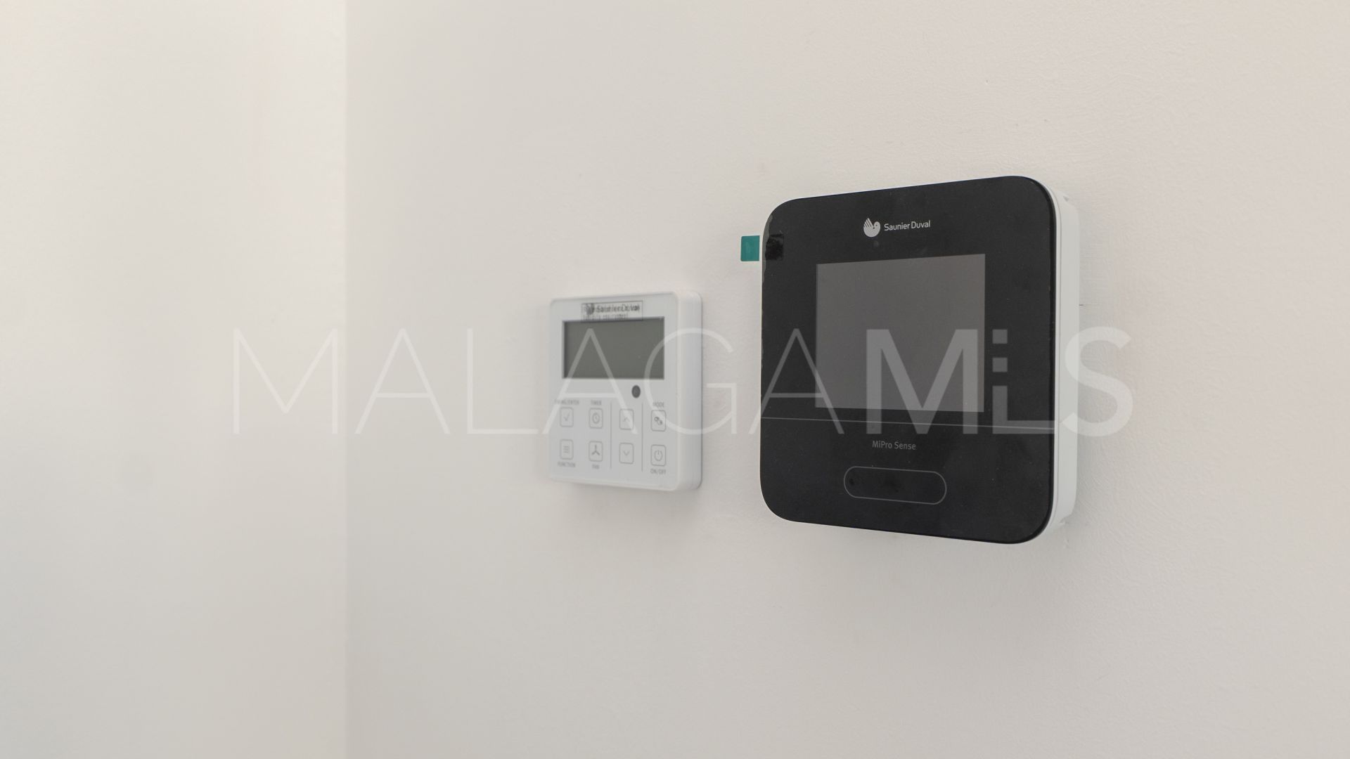 Villa pareada for sale in Atalaya