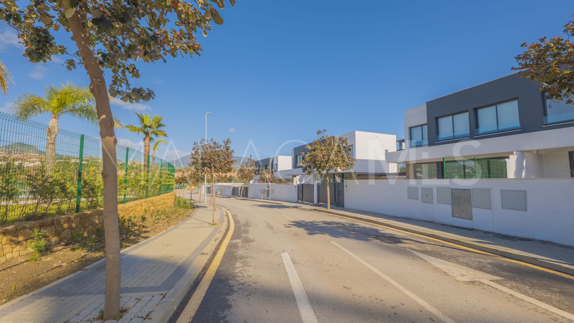 Villa pareada for sale in Atalaya