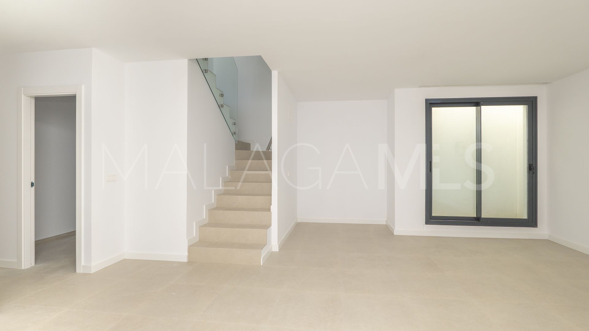 Villa pareada for sale in Atalaya