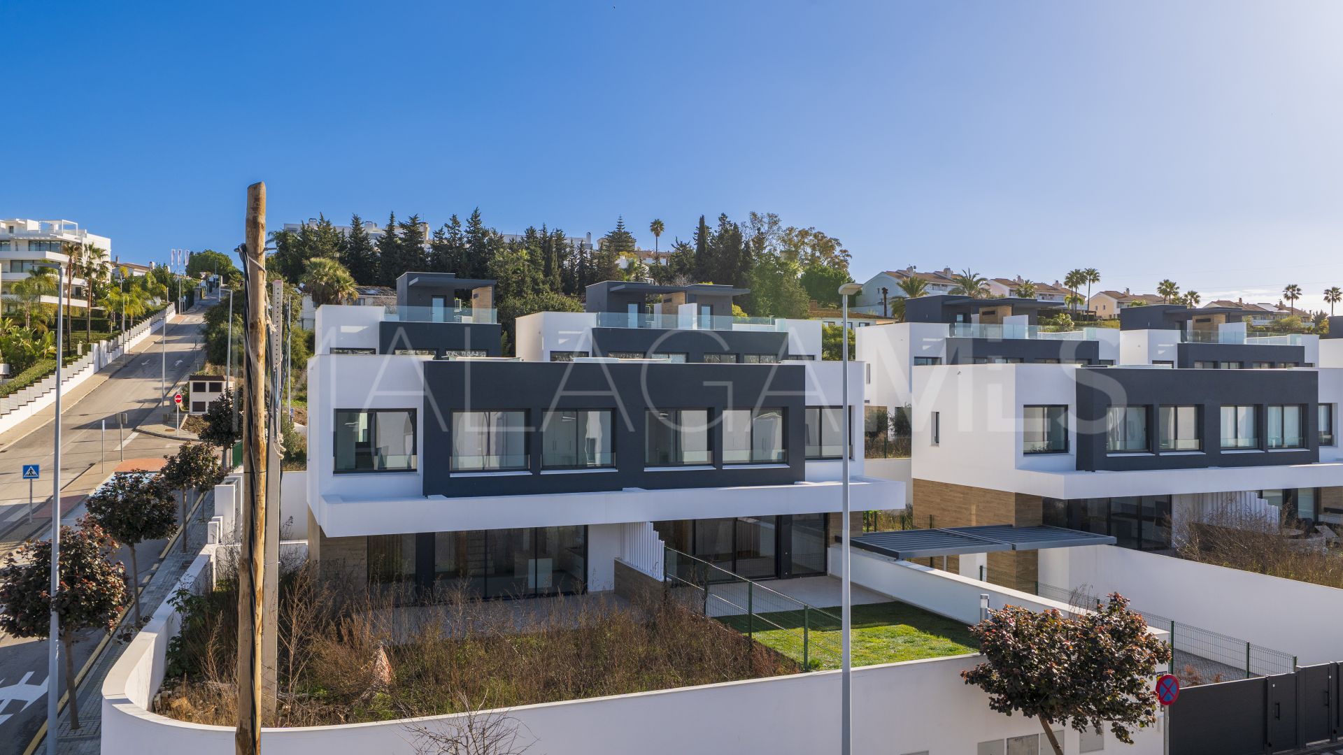 Villa pareada for sale in Atalaya