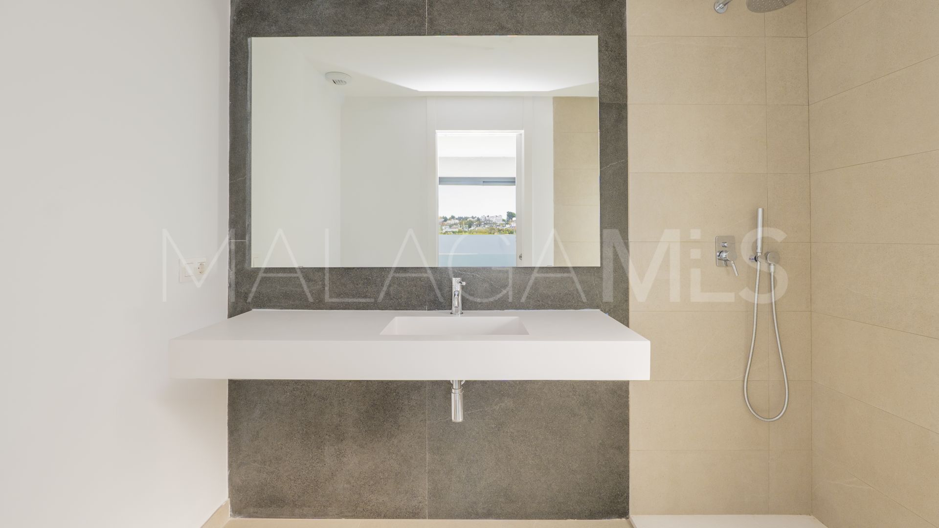 Villa pareada for sale in Atalaya