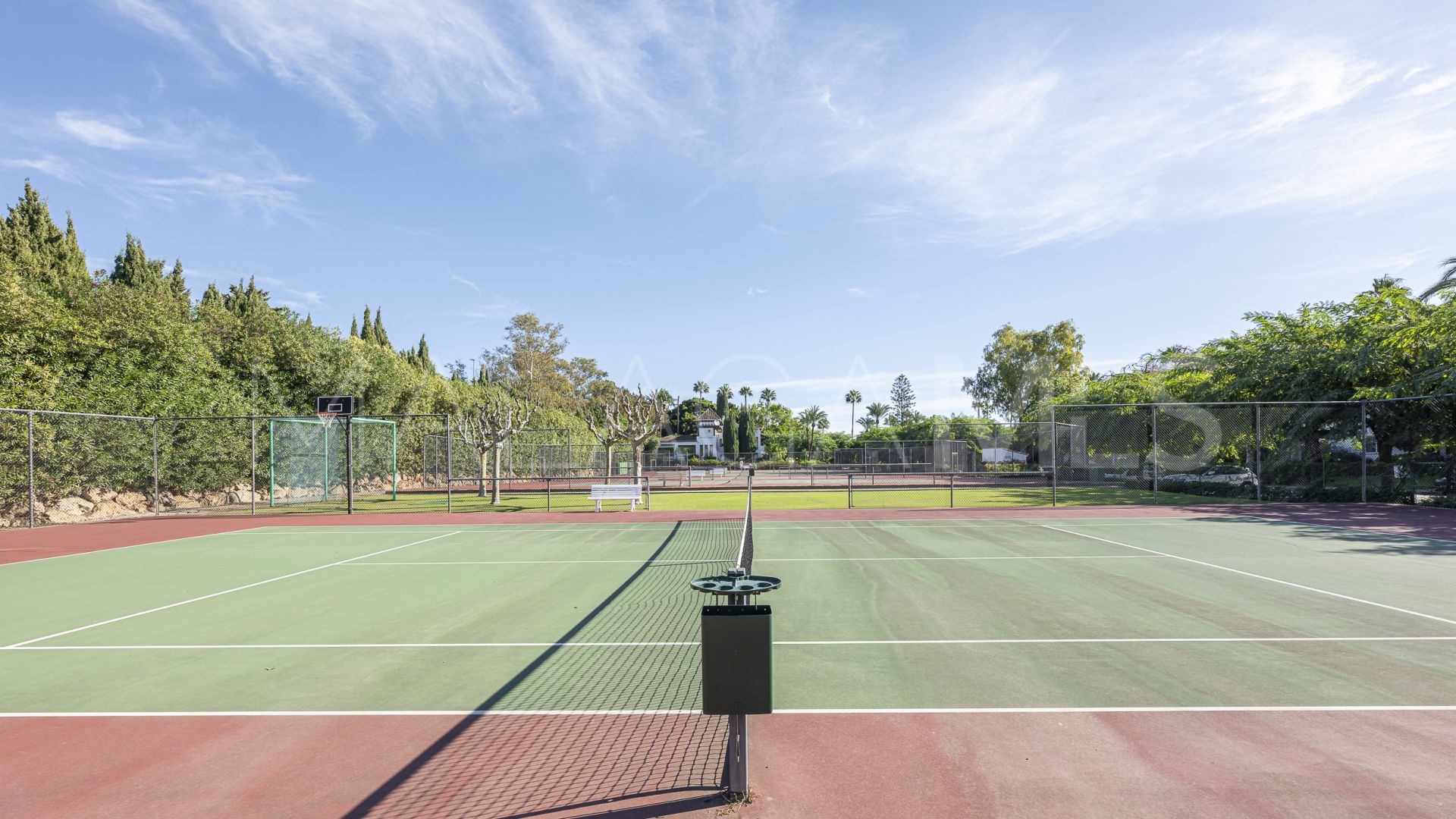 Erdgeschosswohnung for sale in Alcazaba Beach