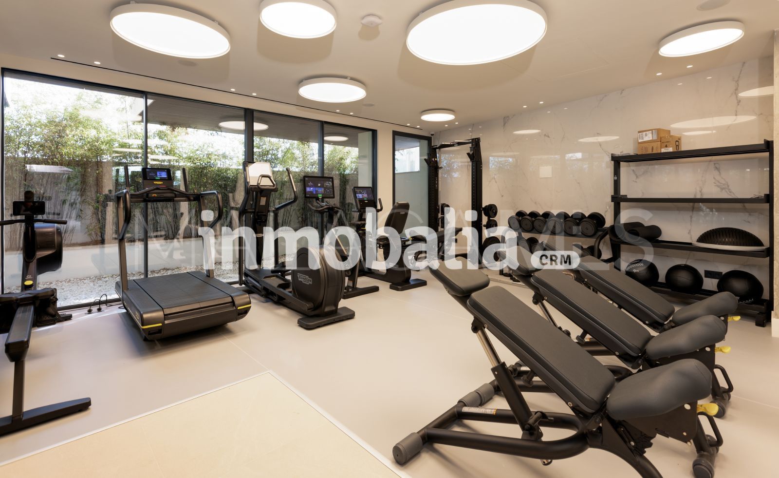 Ático for sale de 3 bedrooms in Estepona Puerto