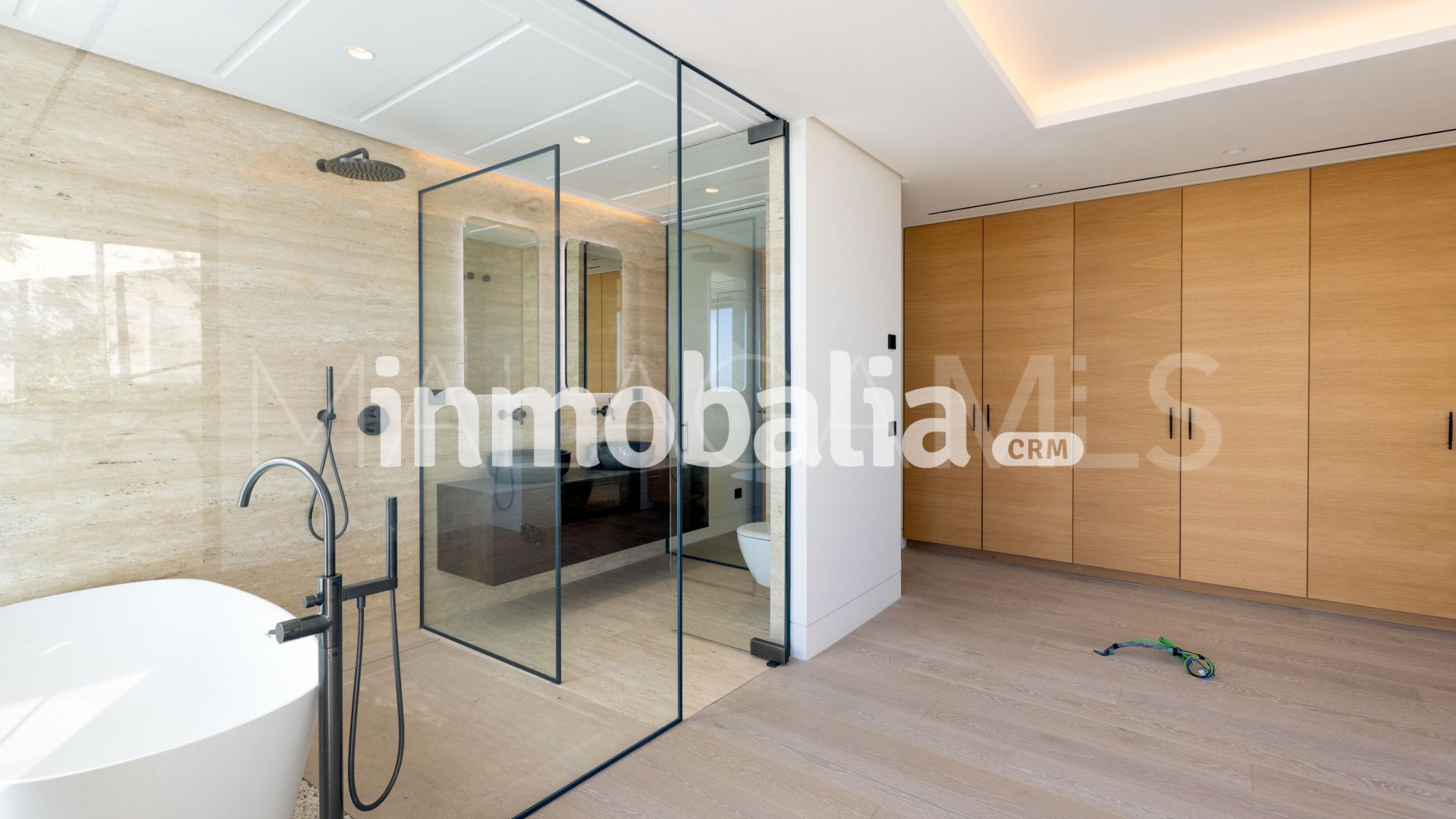 Ático for sale de 3 bedrooms in Estepona Puerto