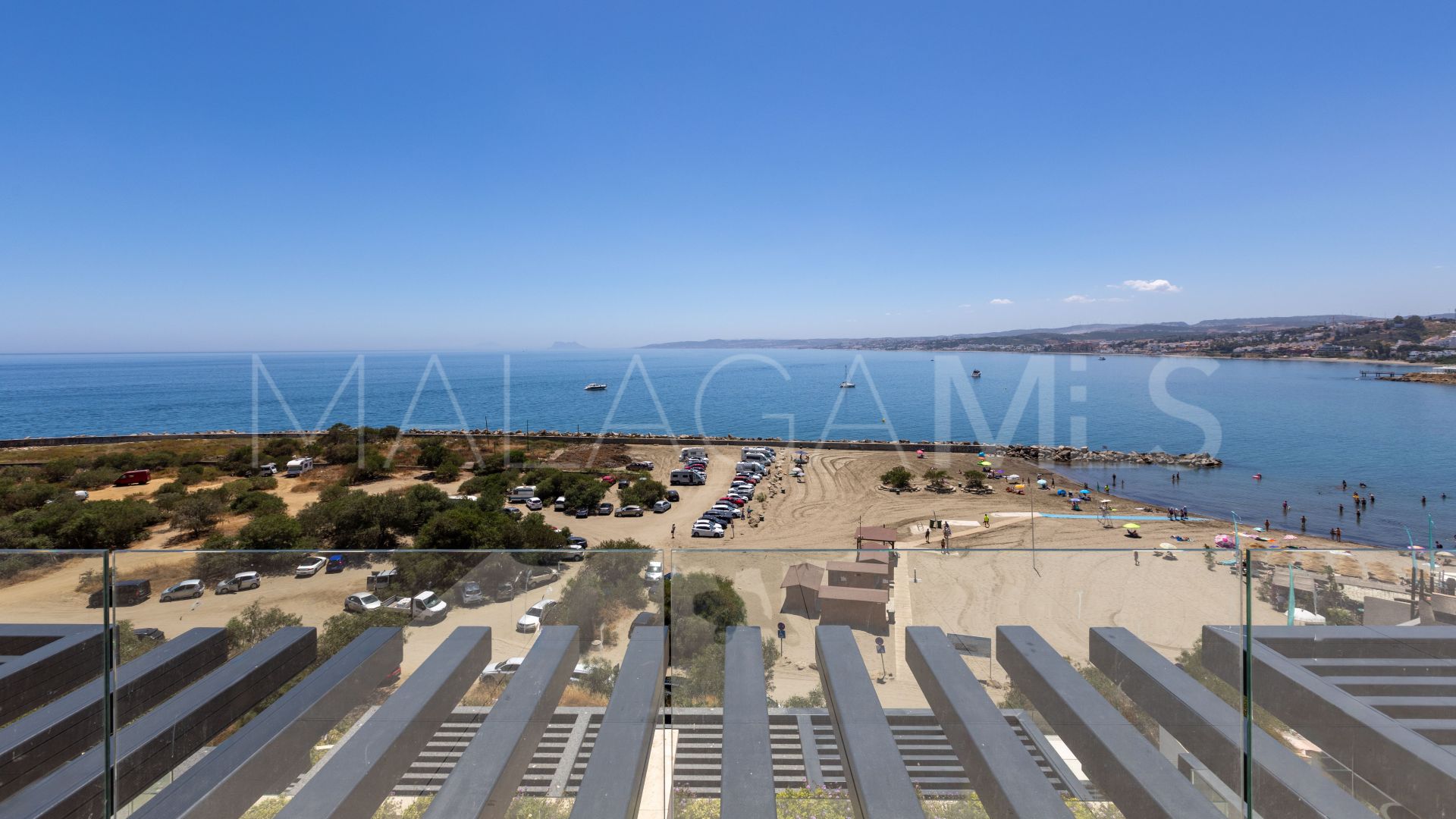 Ático for sale de 3 bedrooms in Estepona Puerto