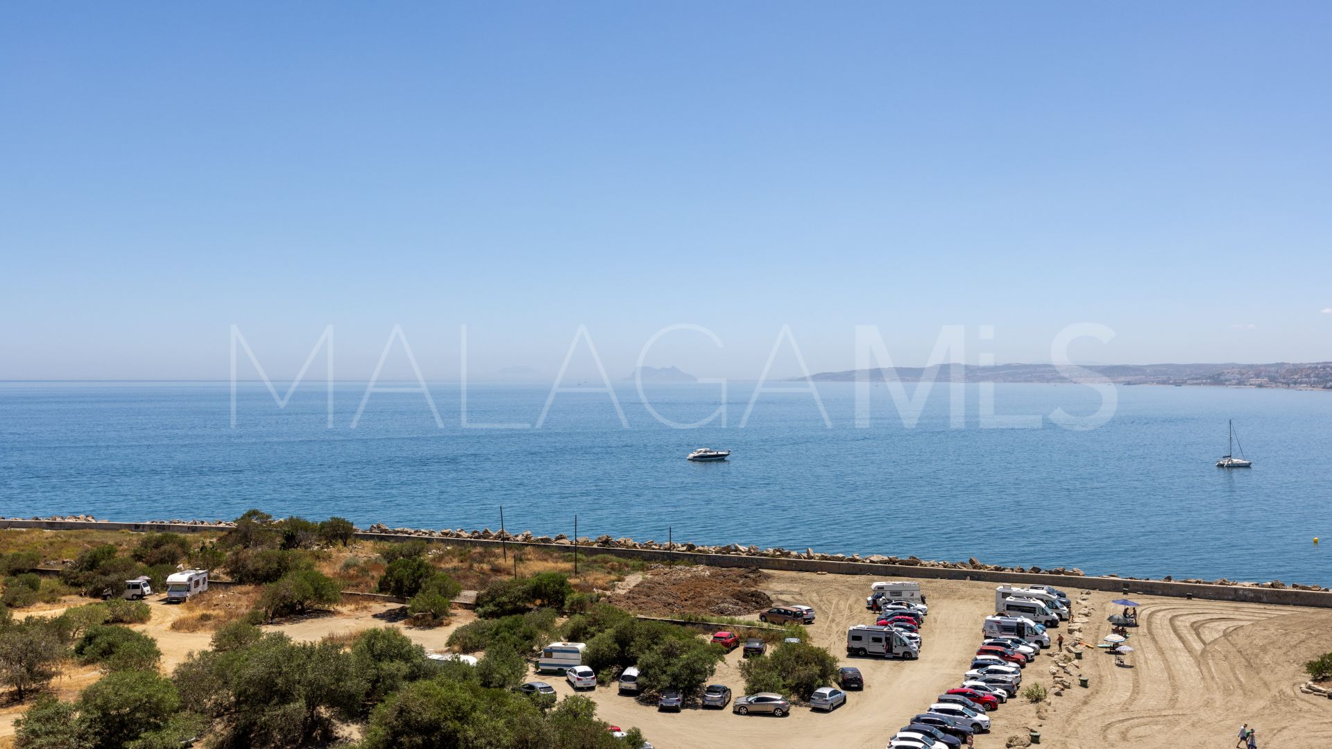 Ático for sale de 3 bedrooms in Estepona Puerto