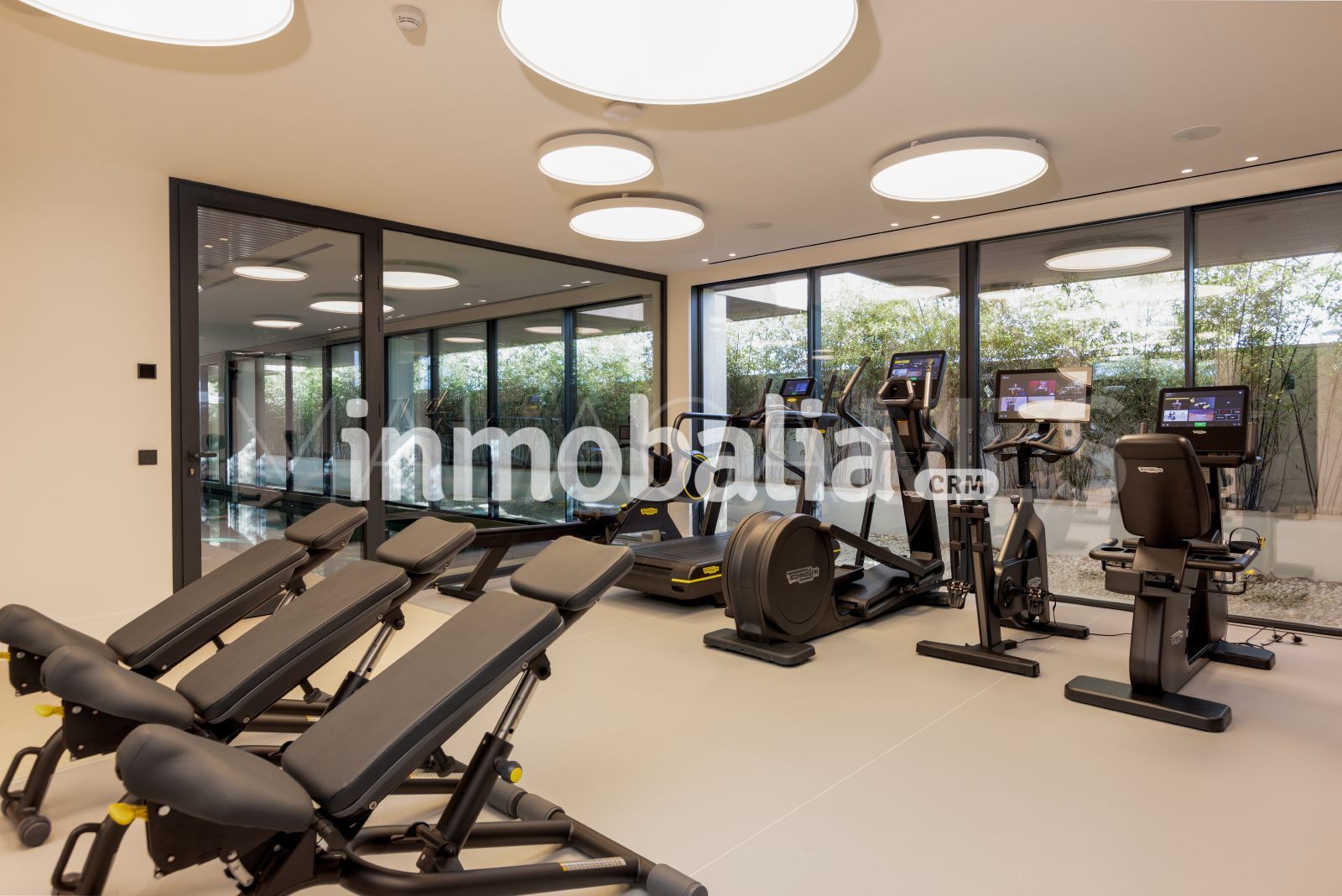 Ático for sale de 3 bedrooms in Estepona Puerto