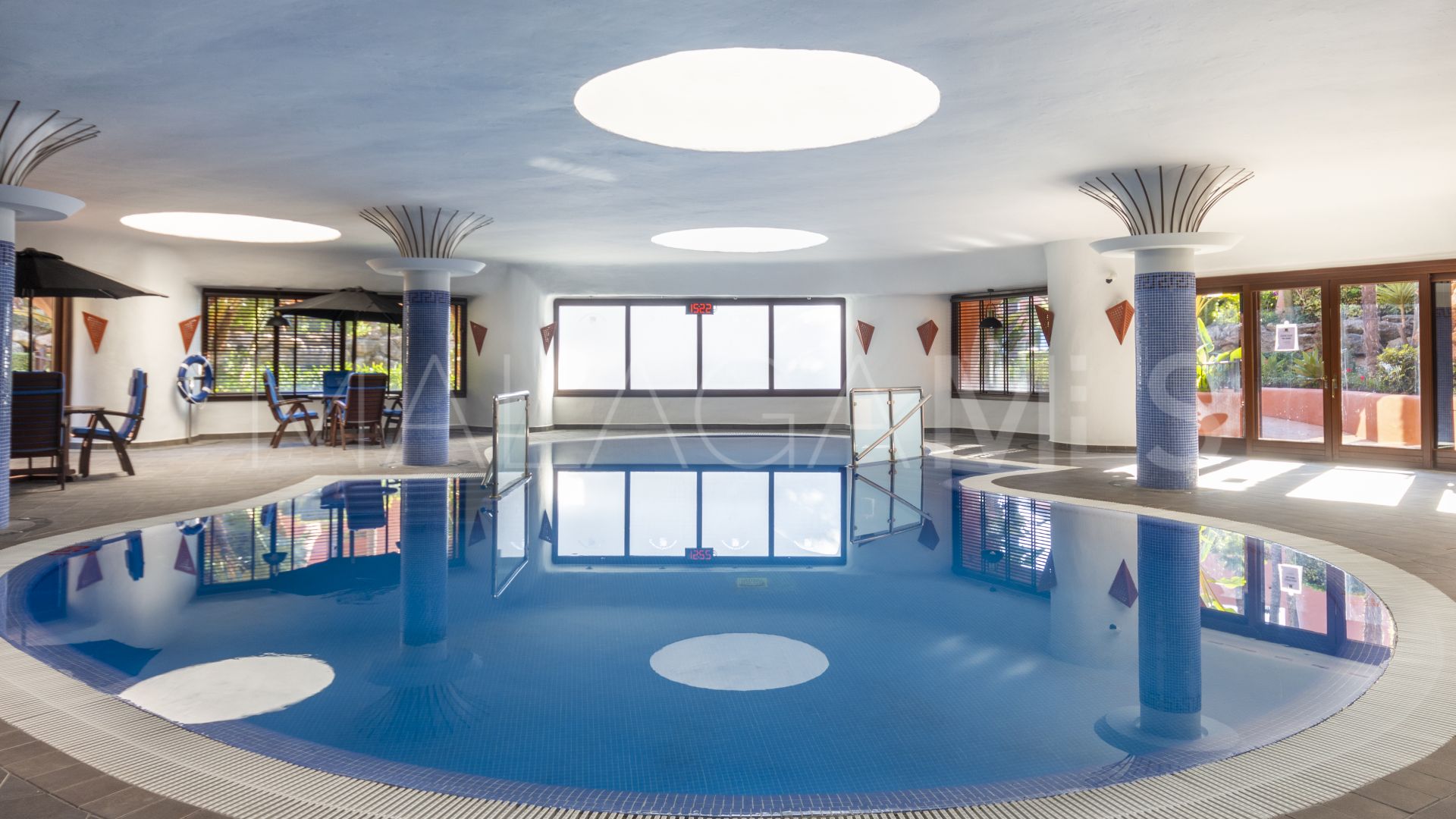 Duplex penthouse for sale in Torre Bermeja