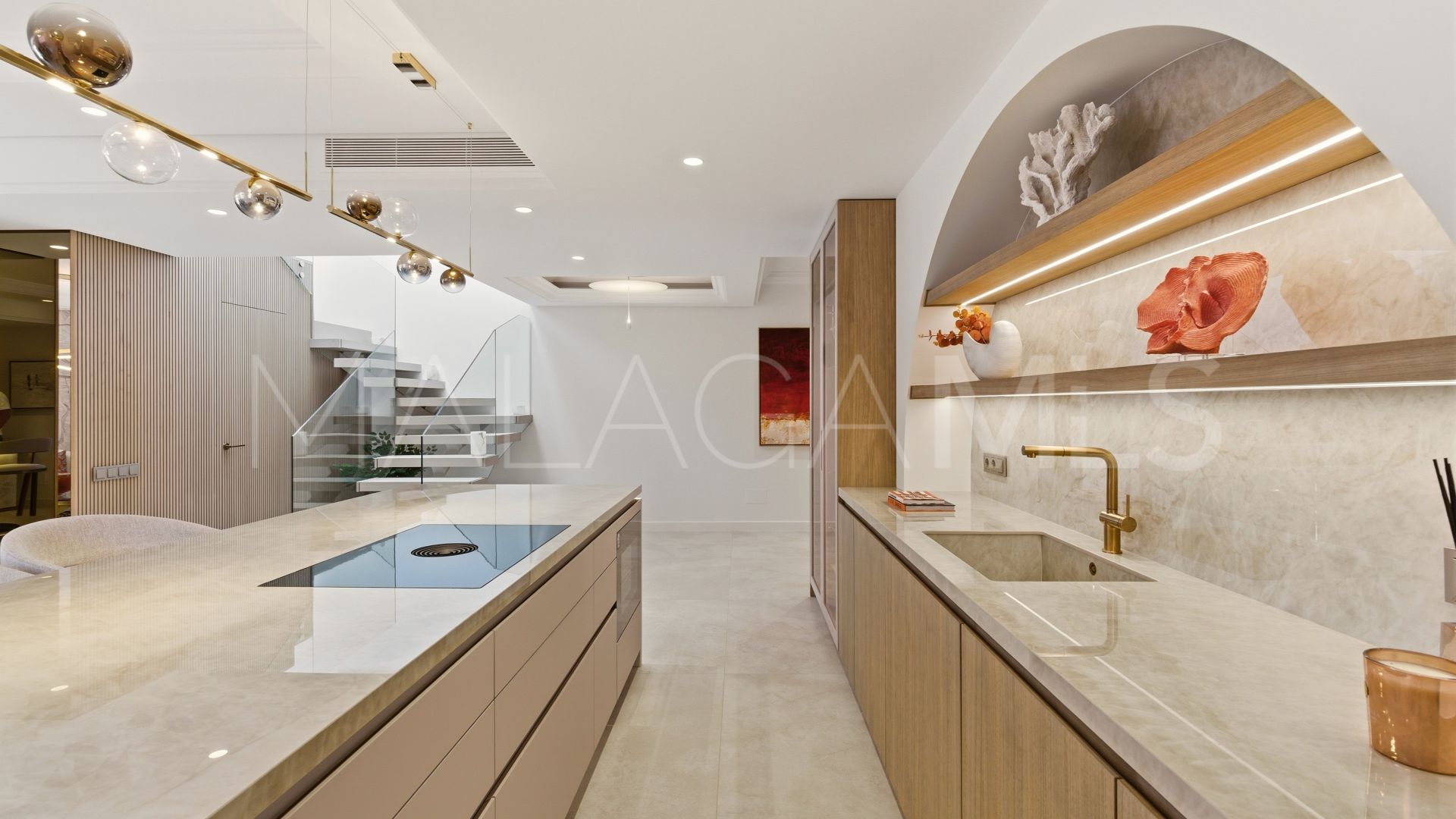 Duplex penthouse for sale in Torre Bermeja