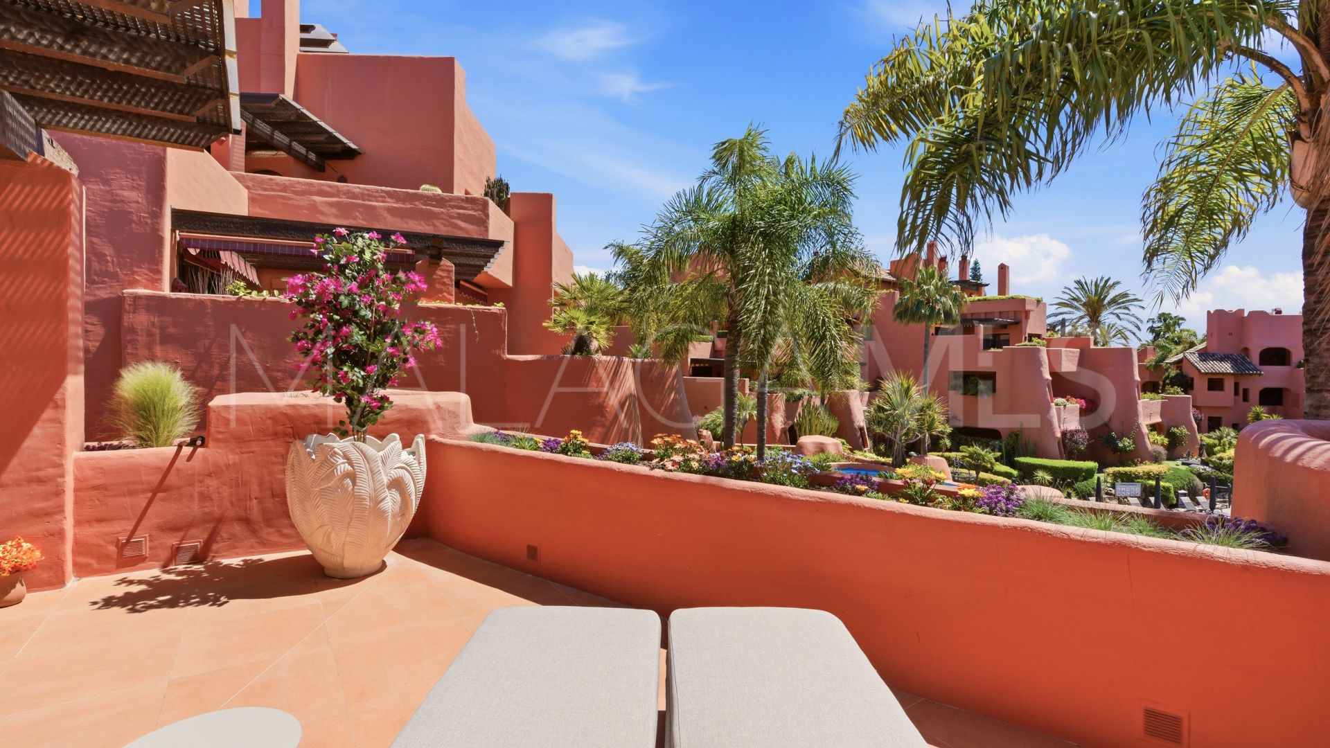 Duplex penthouse for sale in Torre Bermeja