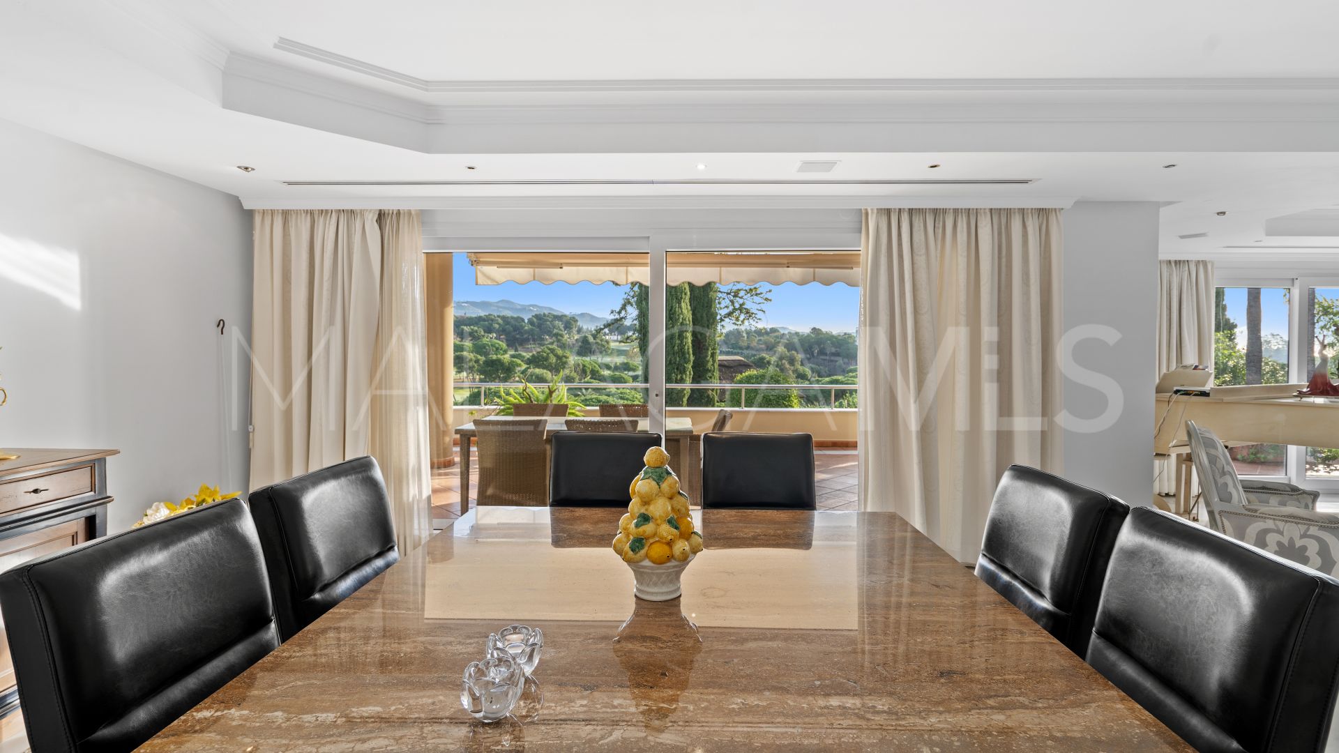 Villa for sale in Rio Real