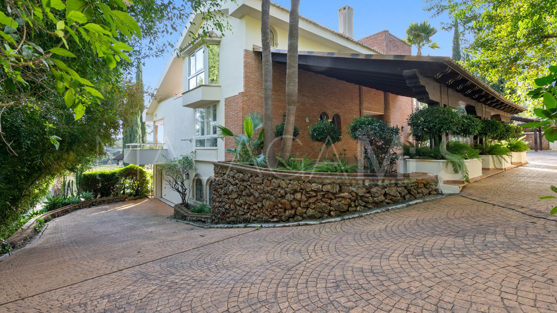 Villa for sale in Rio Real