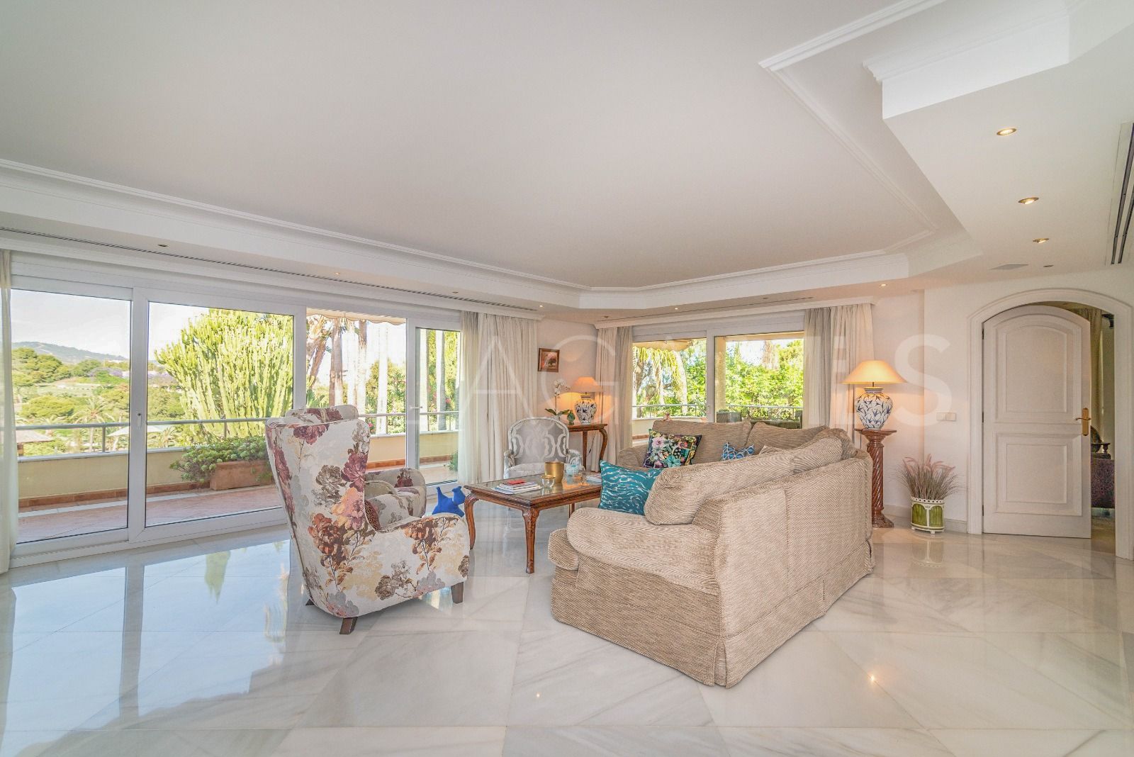 Villa for sale in Rio Real