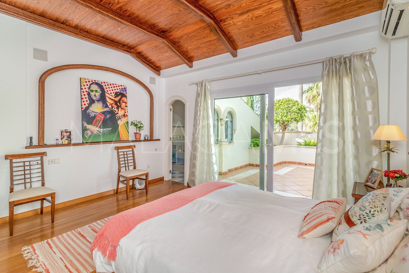 Villa for sale in Rio Real