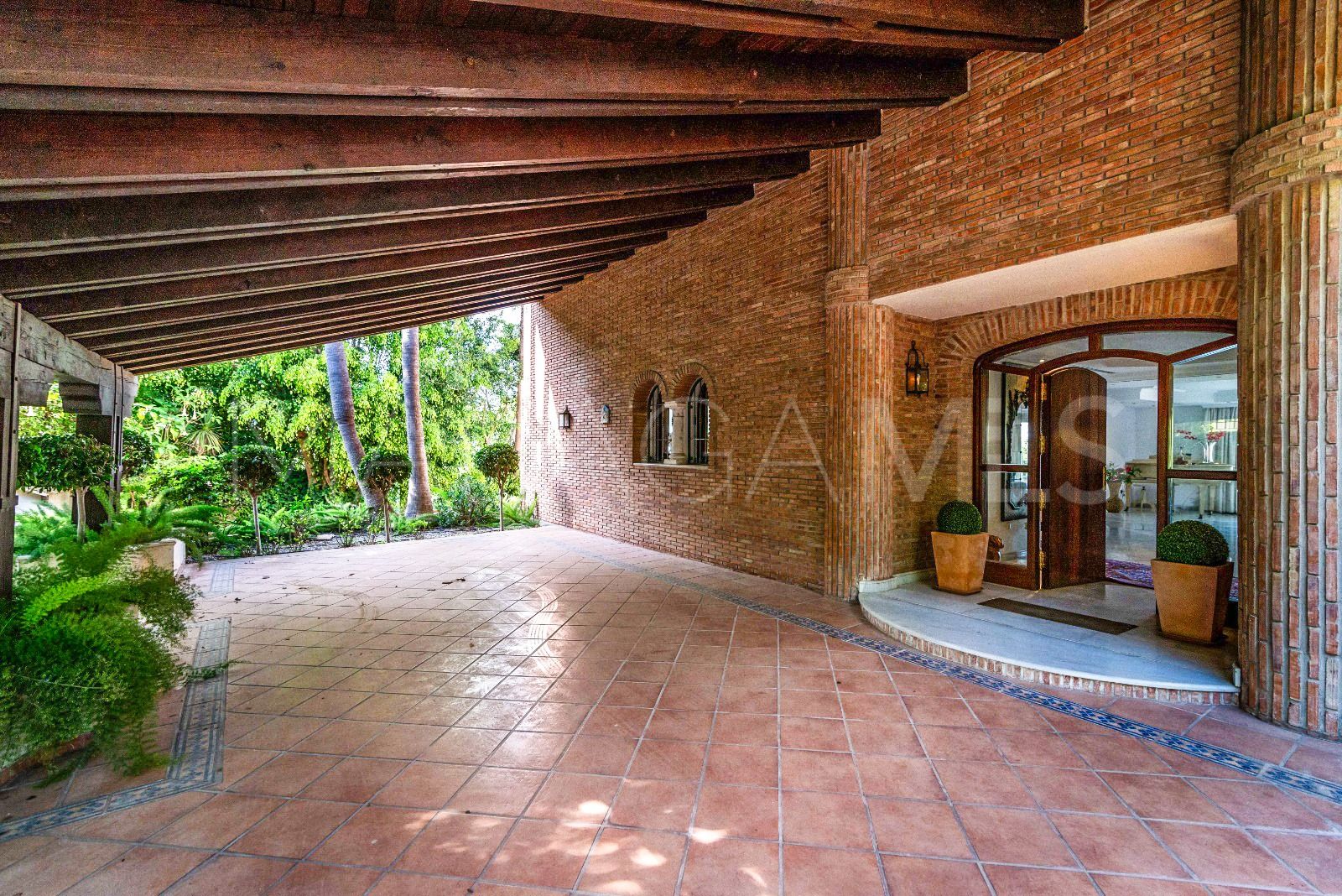 Villa for sale in Rio Real