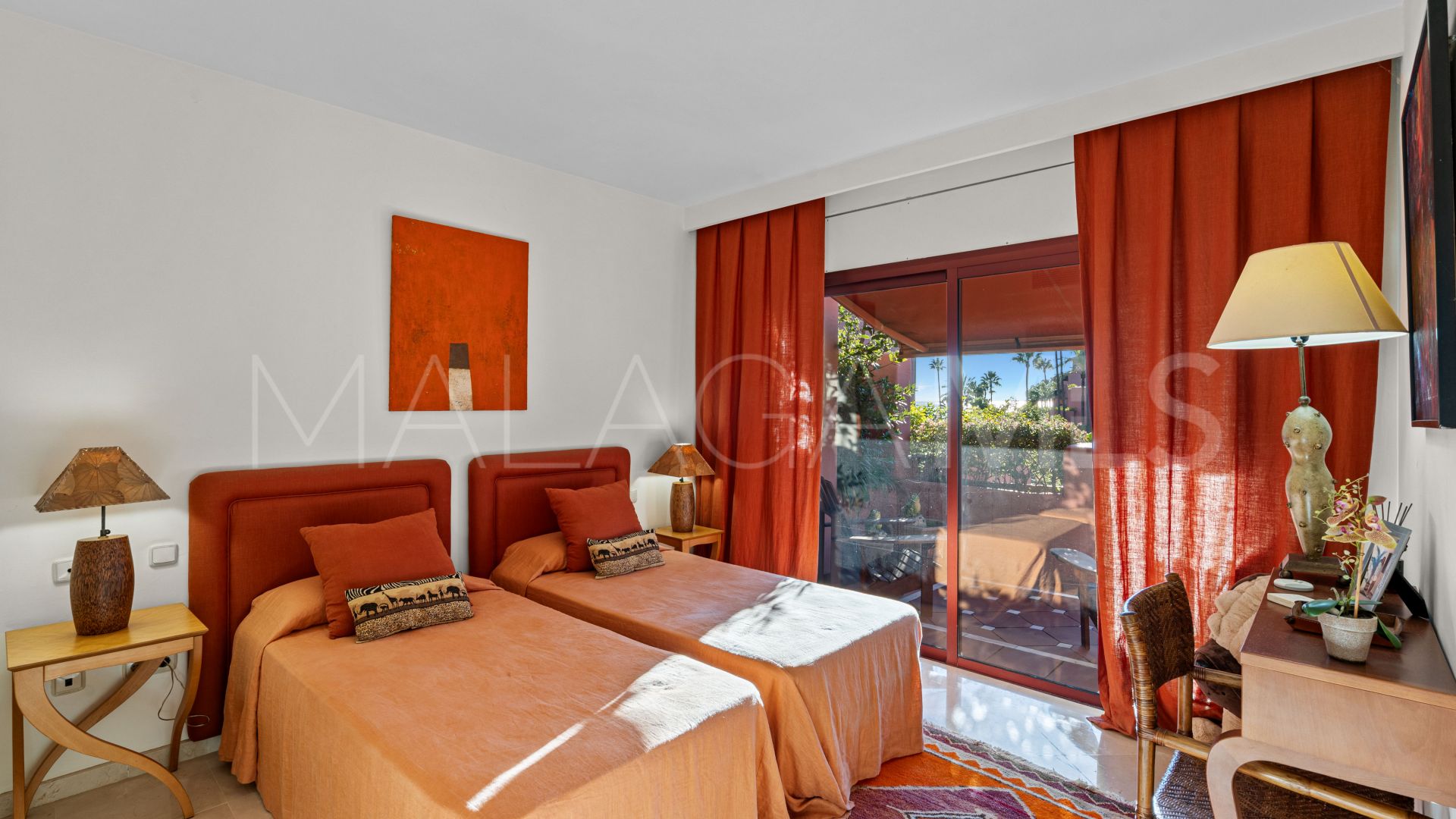 Duplex penthouse for sale in Menara Beach