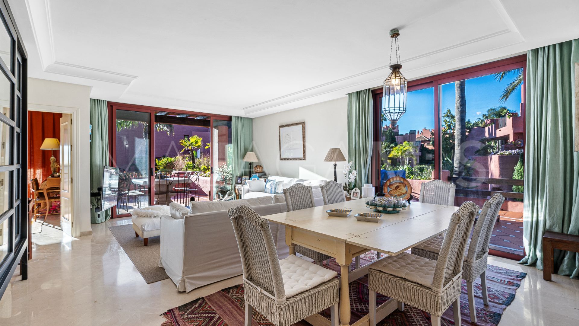 Duplex penthouse for sale in Menara Beach