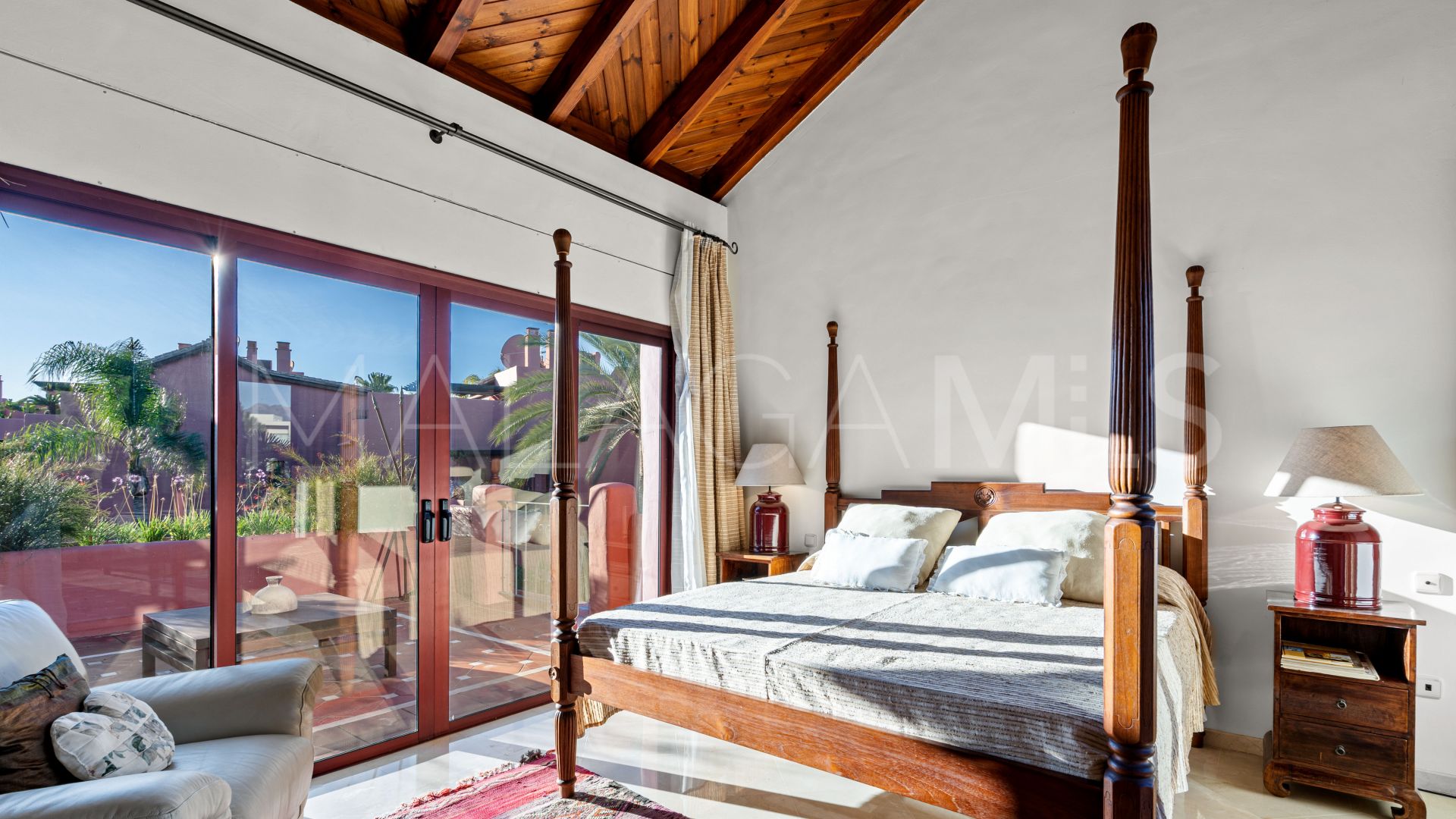 Duplex penthouse for sale in Menara Beach