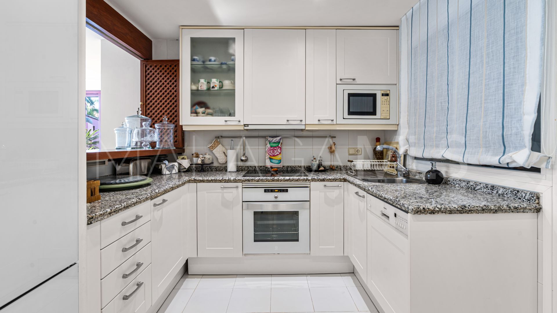 Duplex penthouse for sale in Menara Beach