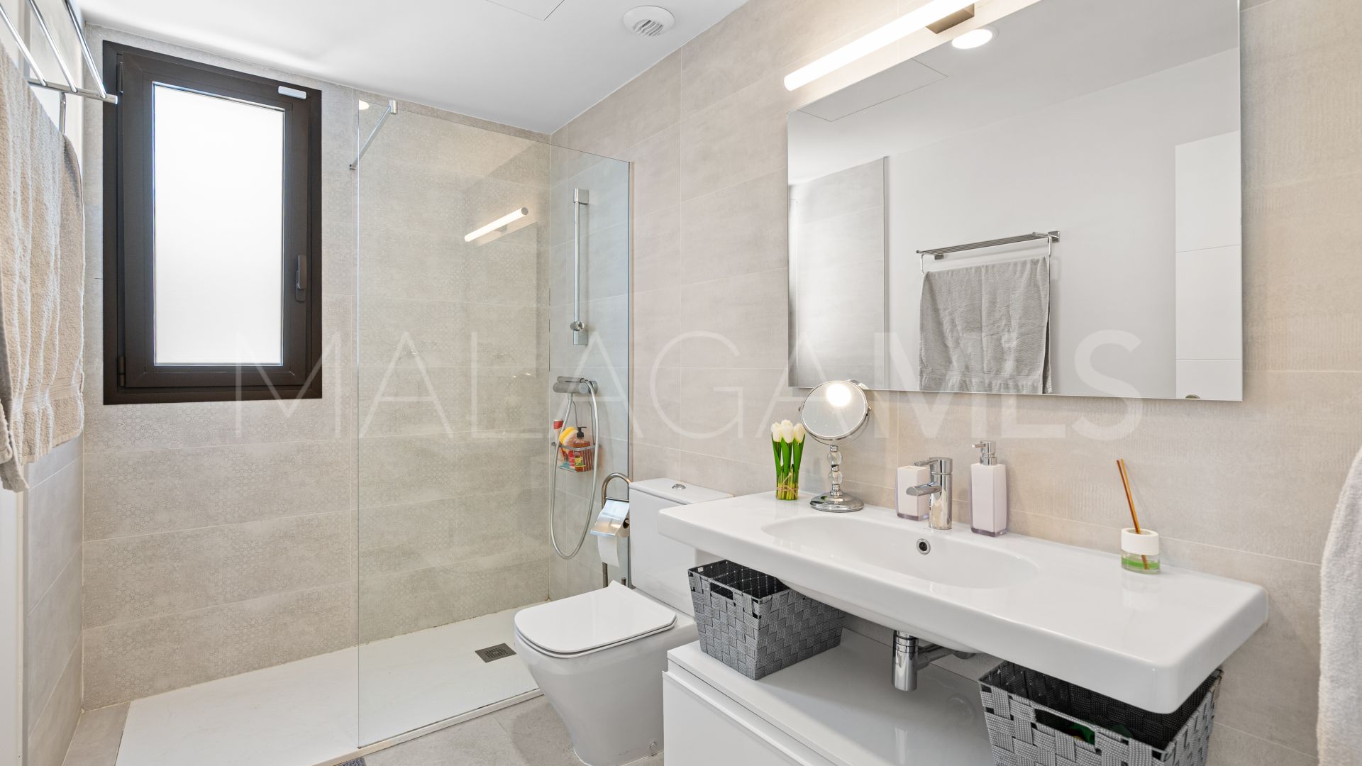 Appartement rez de chaussée for sale in Estepona