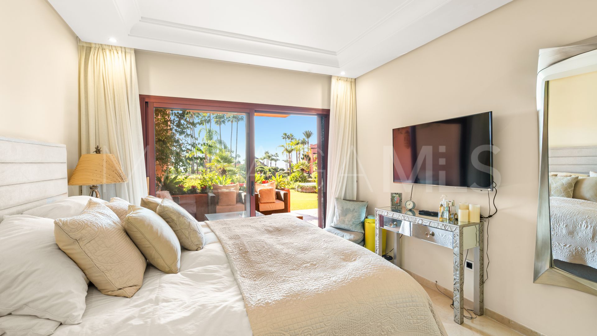 Markplanslägenhet for sale in Cabo Bermejo