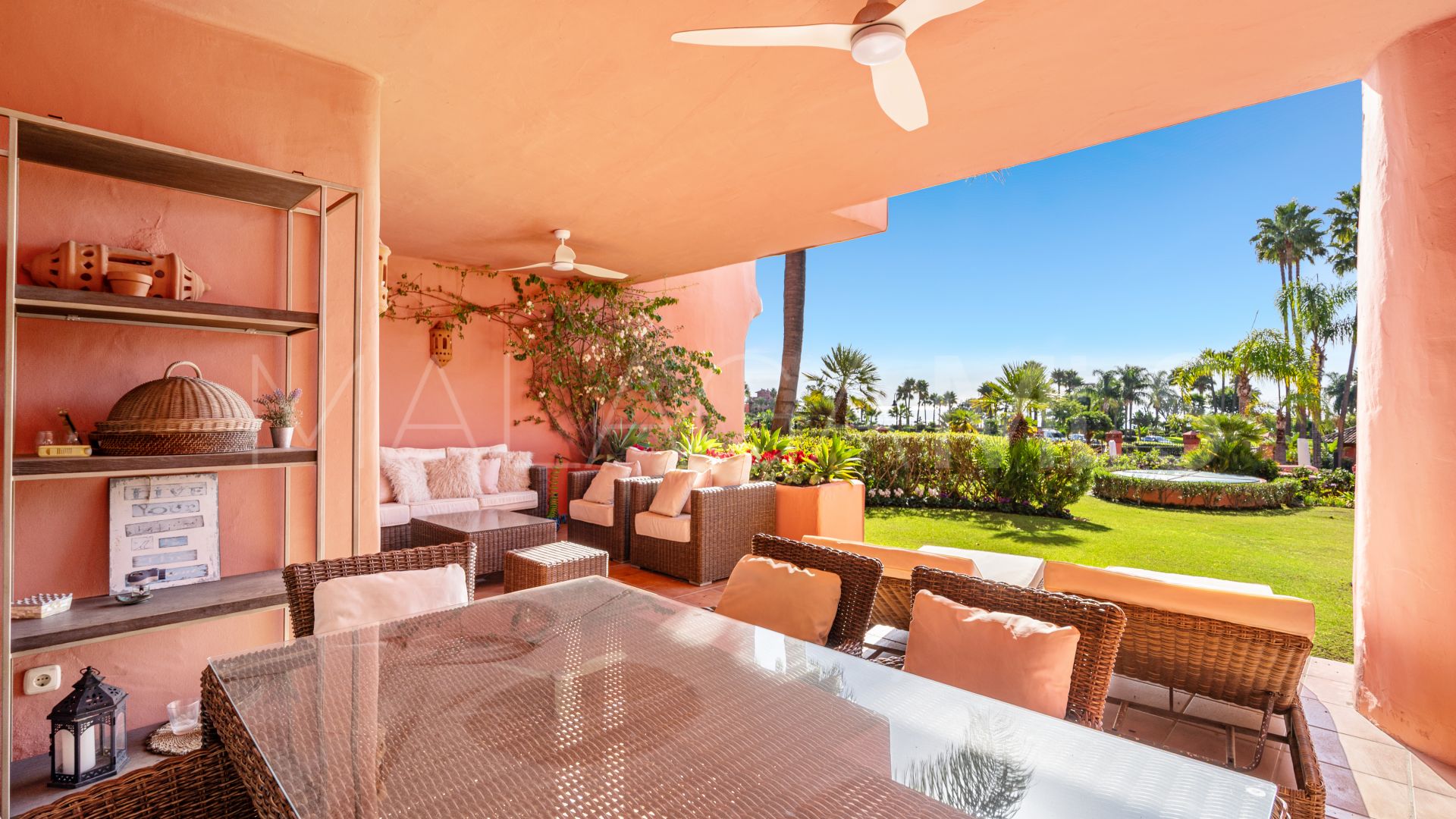 Markplanslägenhet for sale in Cabo Bermejo