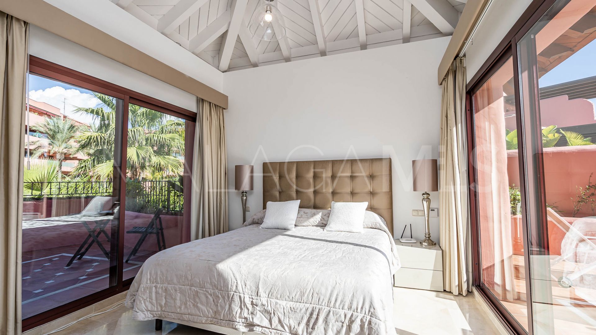 Buy duplex penthouse with 3 bedrooms in Cabo Bermejo