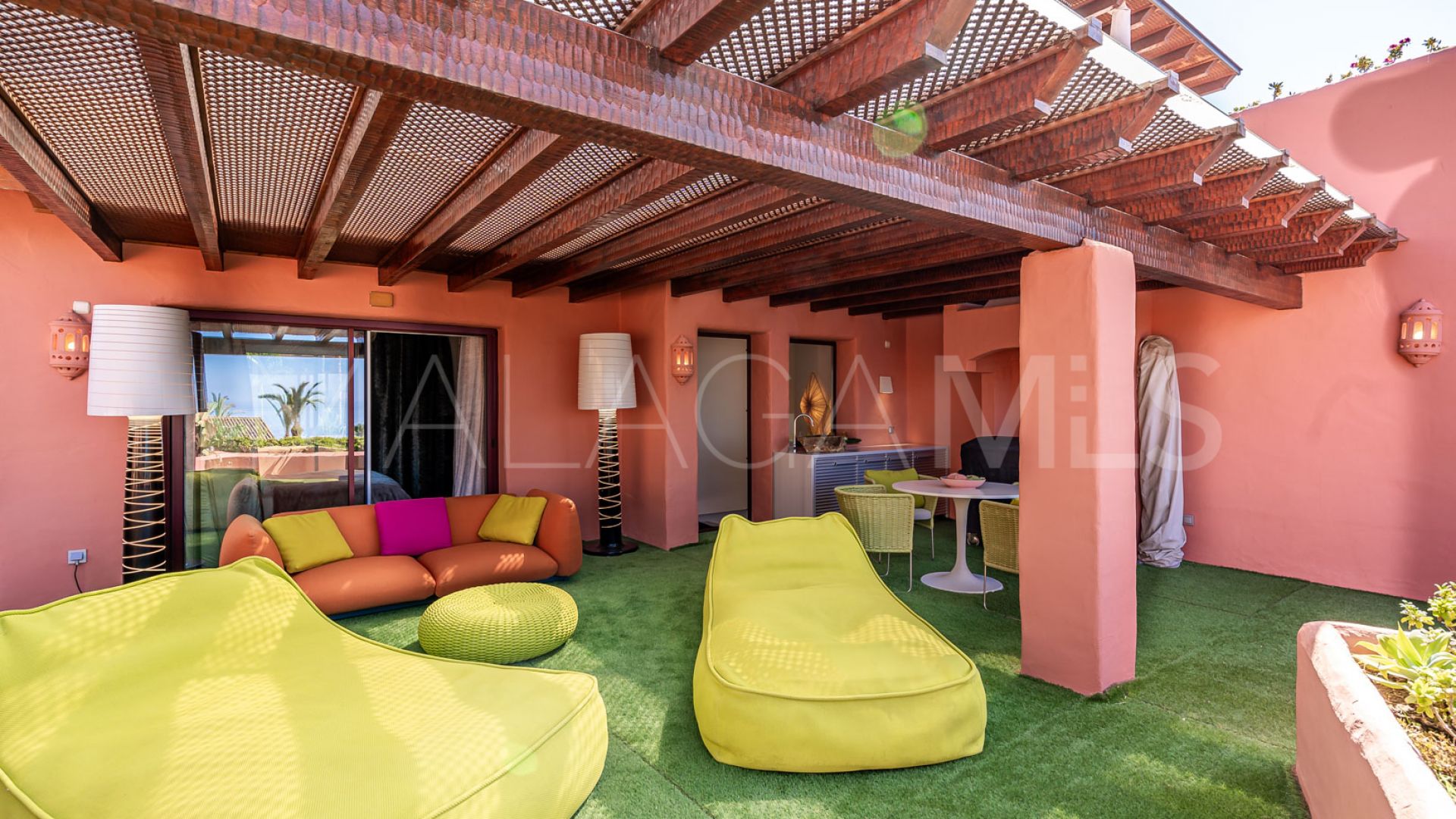 Duplex penthouse for sale in Cabo Bermejo
