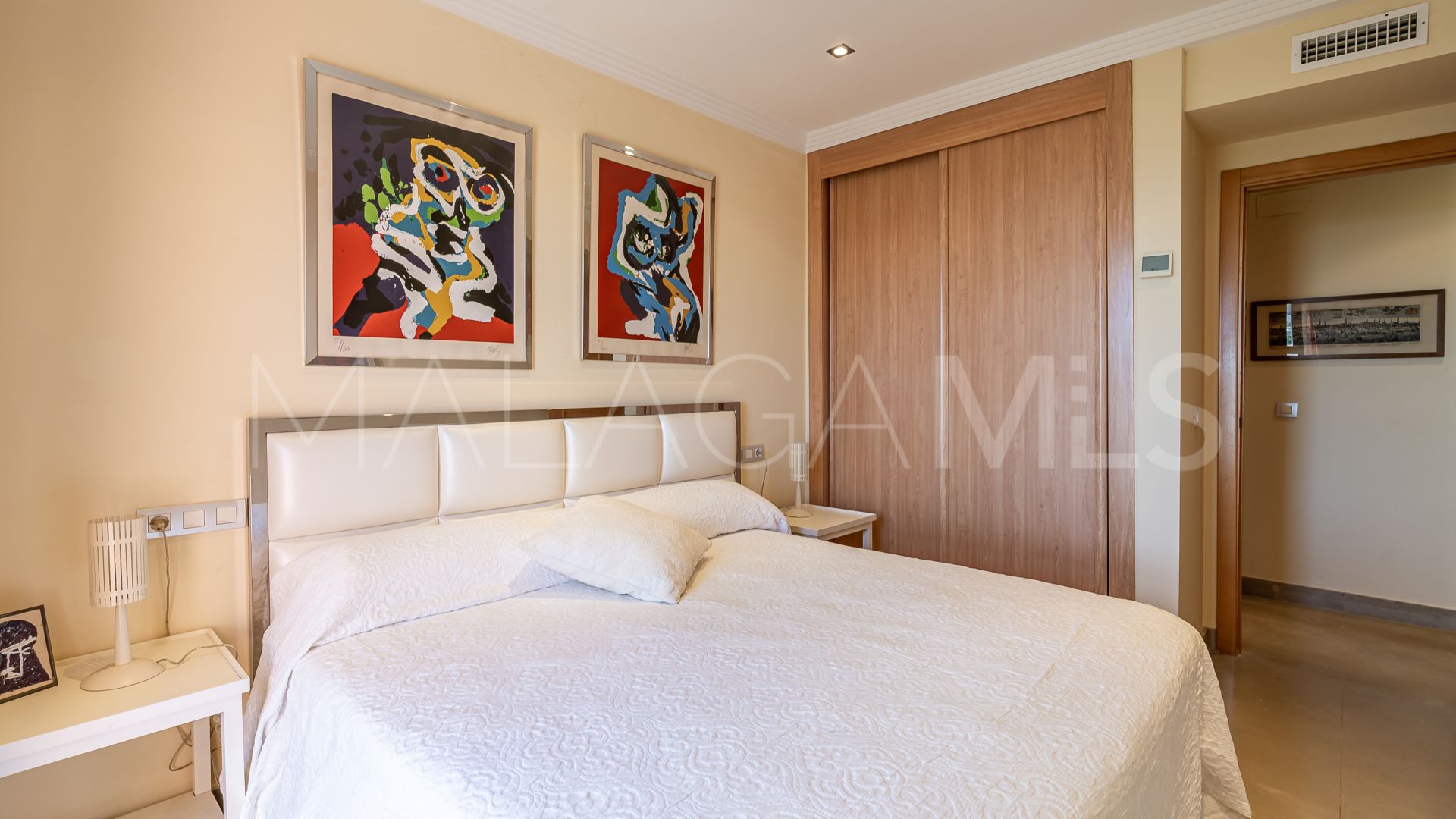 For sale 6 bedrooms duplex penthouse in Las Nayades