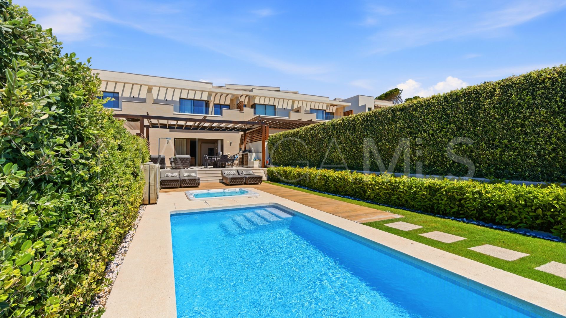 Velaya, adosado a la venta with 4 bedrooms