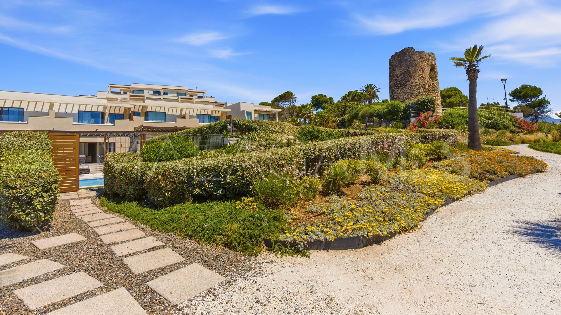 Velaya, adosado a la venta with 4 bedrooms