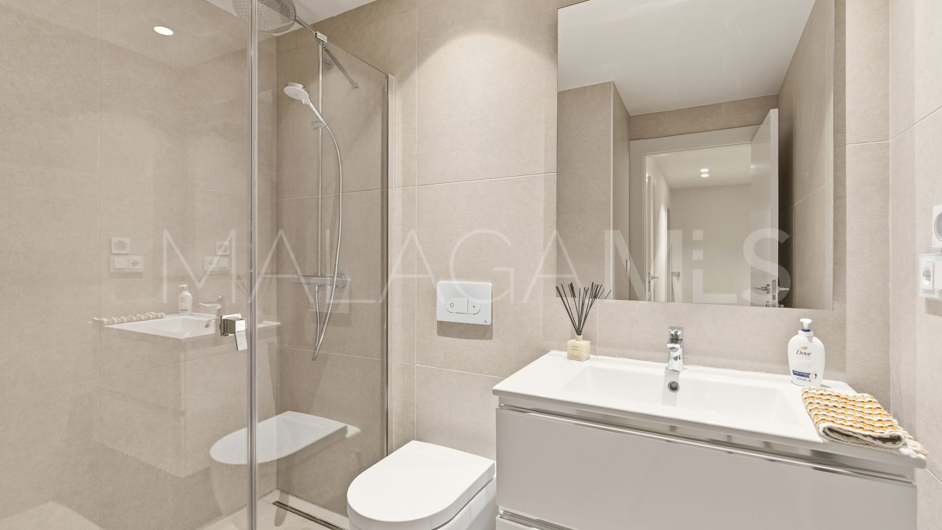 Velaya, adosado a la venta with 4 bedrooms