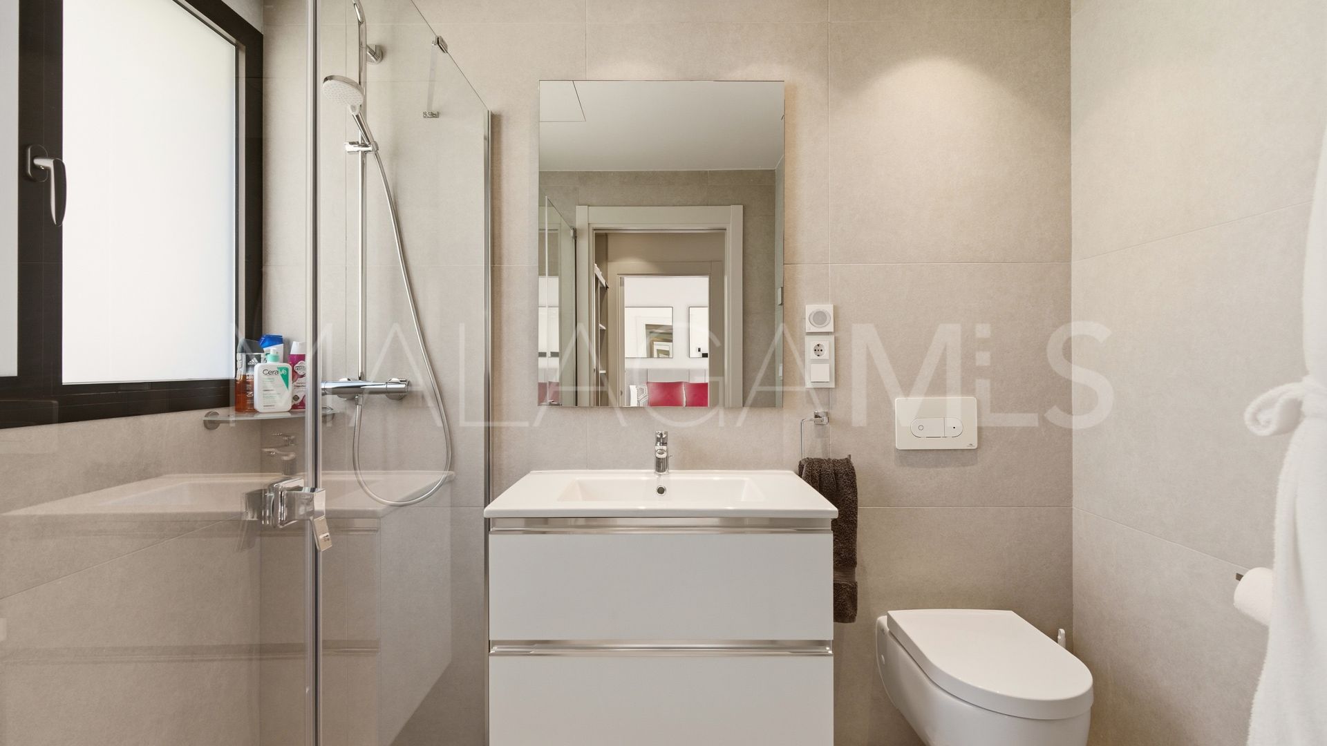Velaya, adosado a la venta with 4 bedrooms