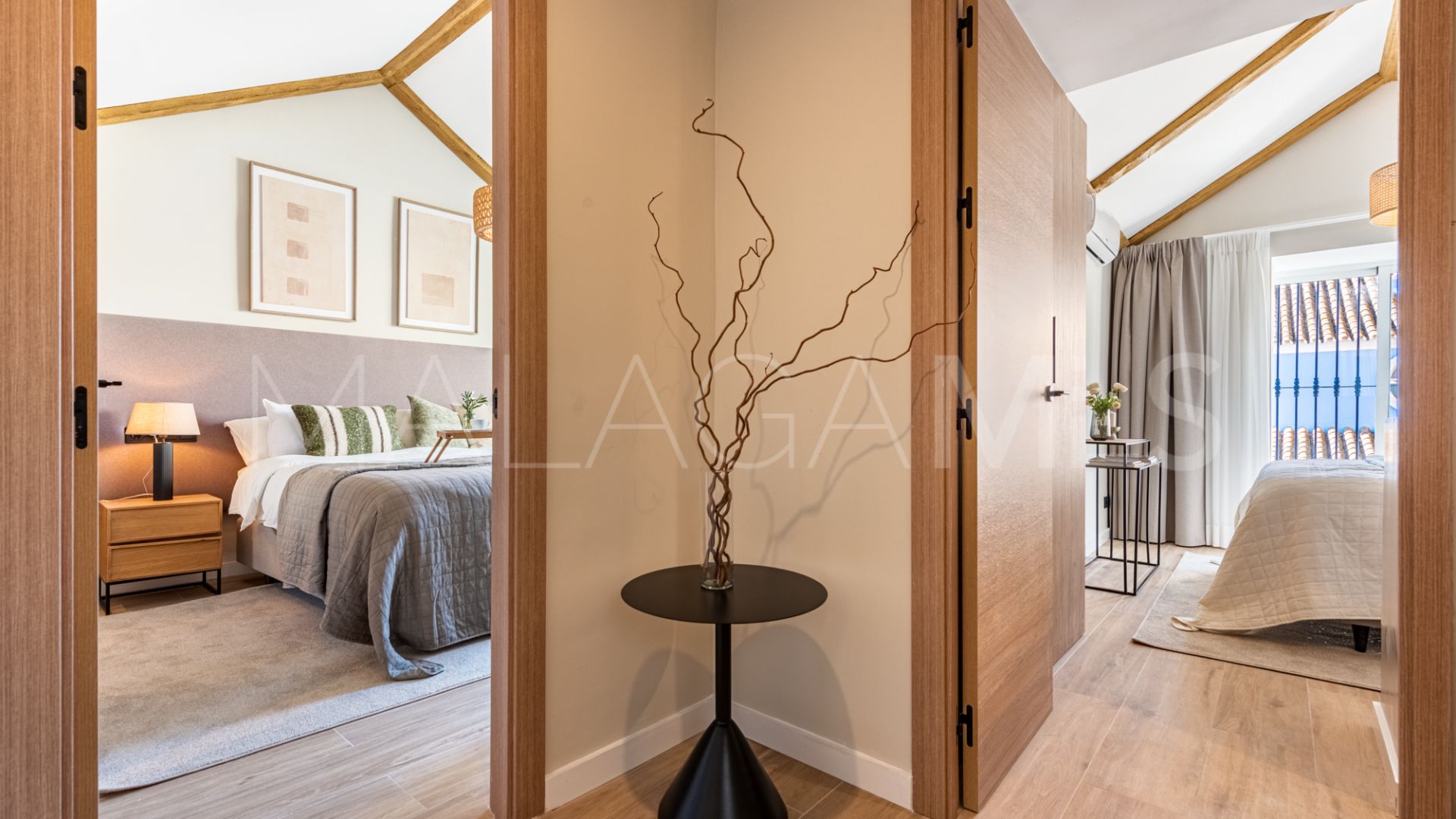 Buy town house in Nueva Andalucia