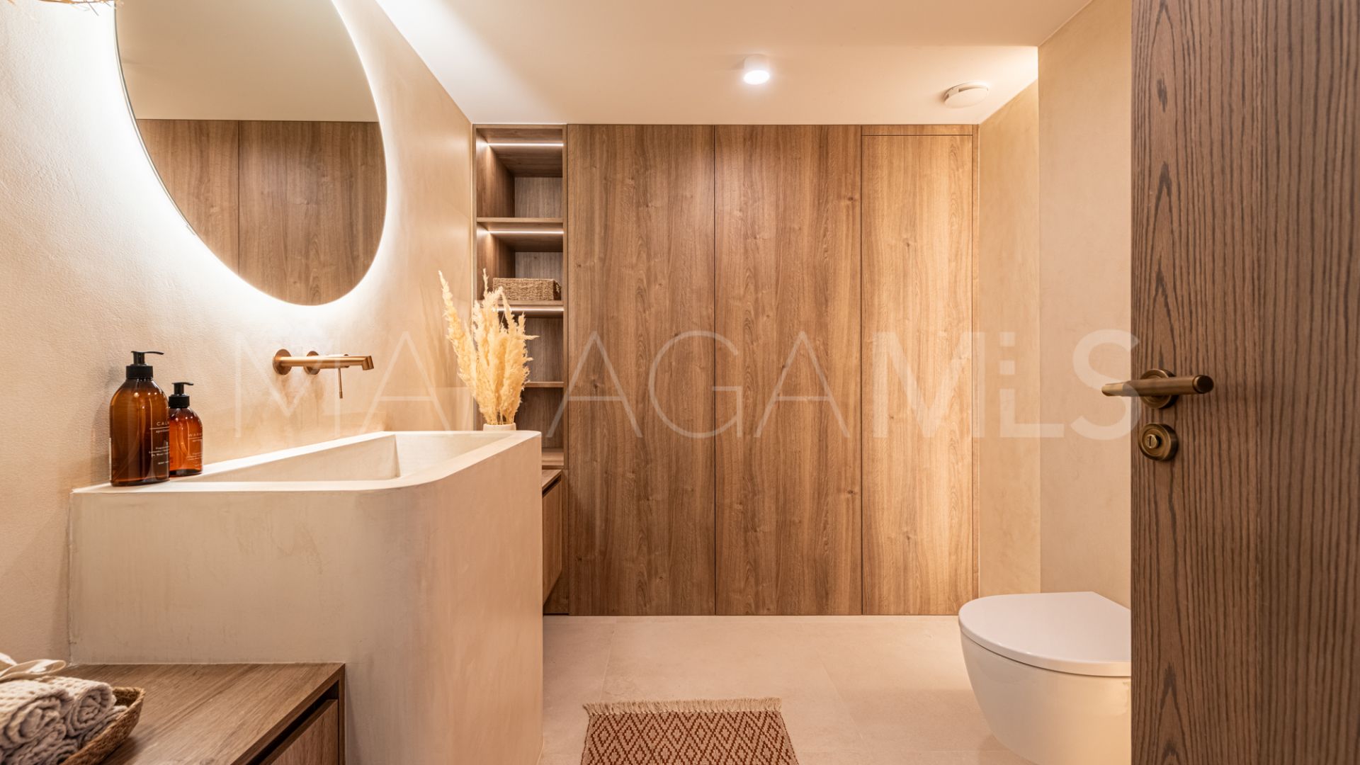 Marbella Golden Mile 4 bedrooms town house for sale