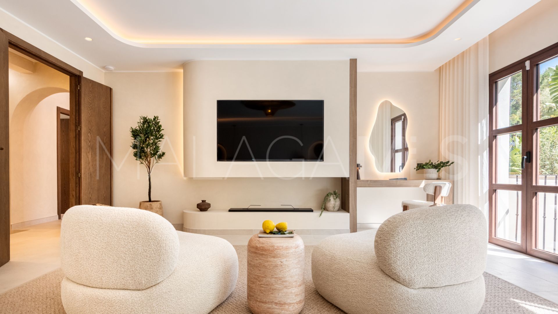 Marbella Golden Mile 4 bedrooms town house for sale