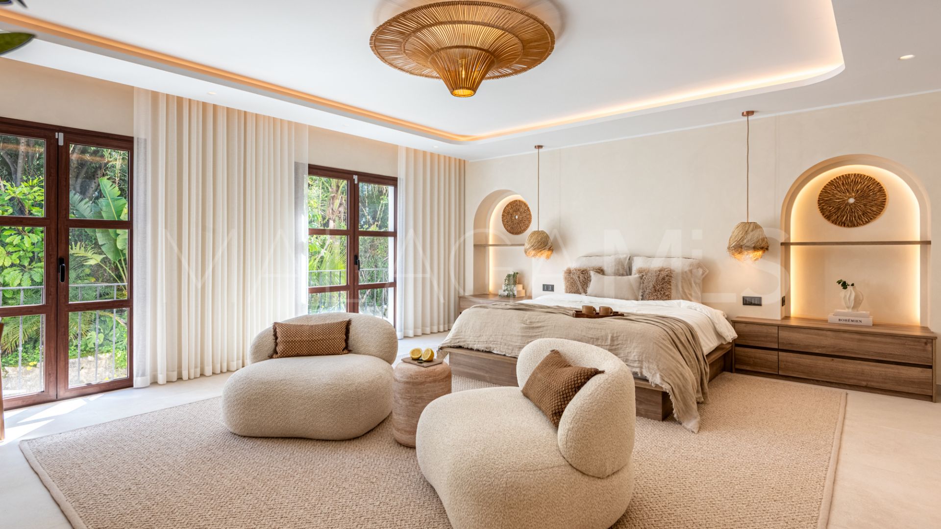 Marbella Golden Mile 4 bedrooms town house for sale