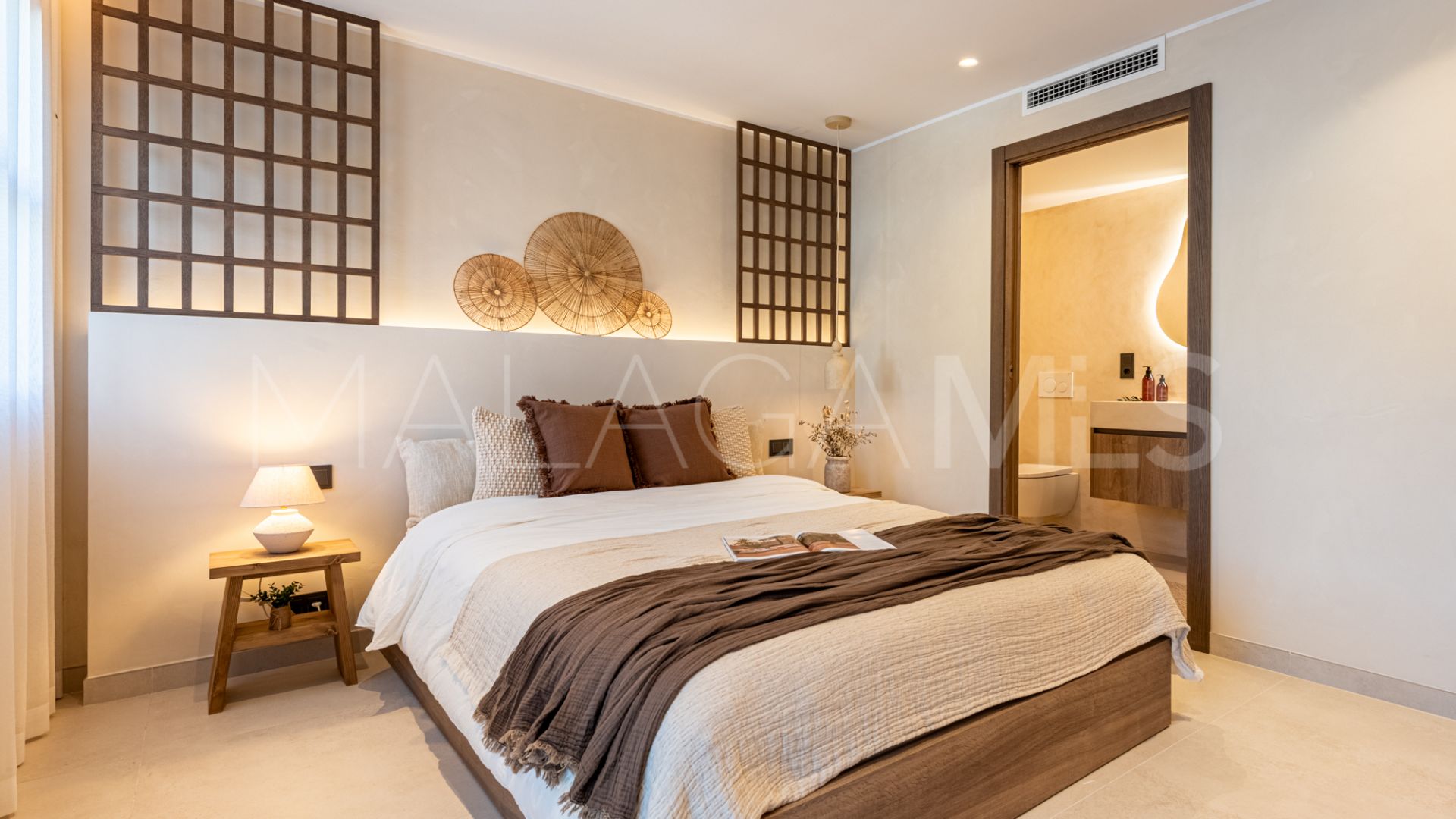 Marbella Golden Mile 4 bedrooms town house for sale