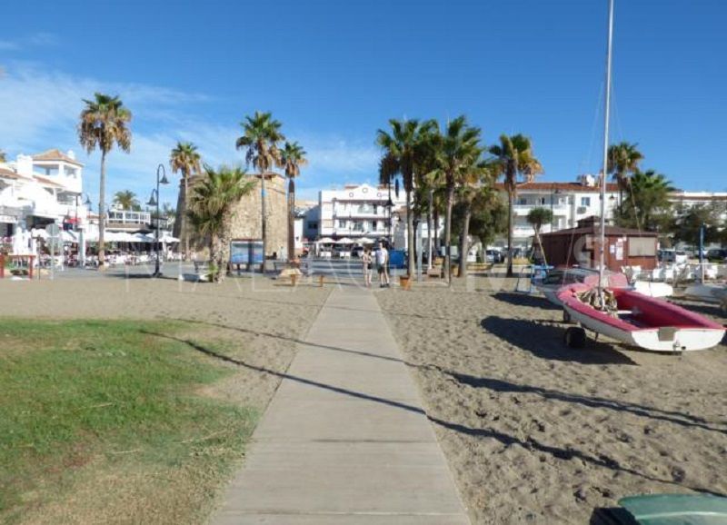 Buy apartamento in El Faro de Calaburras de 3 bedrooms