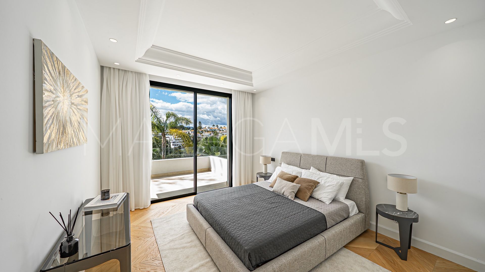 Buy Las Lomas del Marbella Club 5 bedrooms chalet