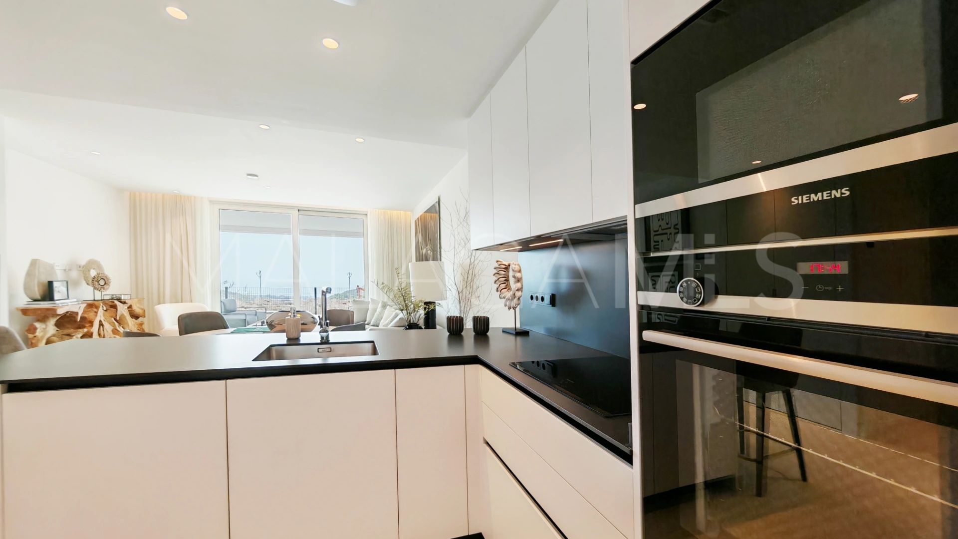 Apartment in Ojen for sale